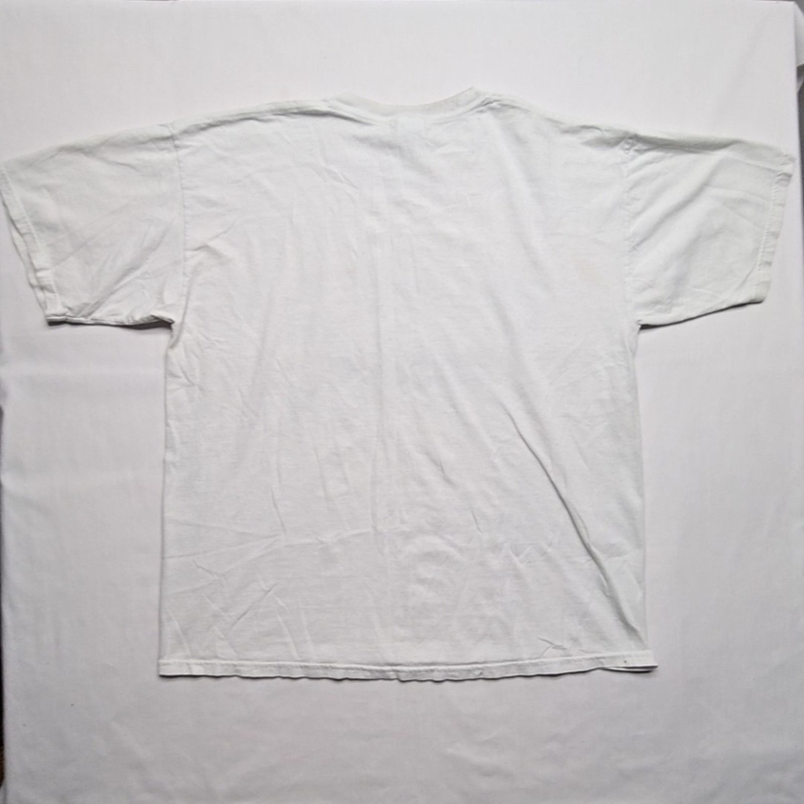 Gildan Vintage Riviera Hotel Casino Las Vegas Gildan XL White Tee Size US XL / EU 56 / 4 - 9 Thumbnail