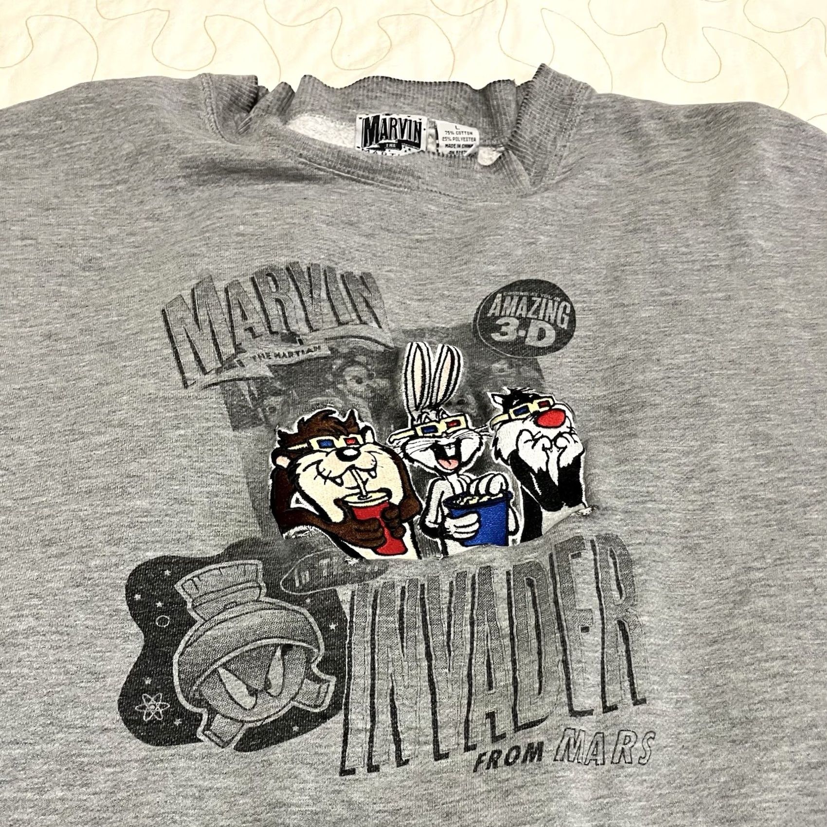 Vintage VINTAGE Marvin The Martian Invader From Mars Embroidered Sweatshirt Large Gray Mens L Sweatshirt Embroidered Pullover 1995 Size US L / EU 52-54 / 3 - 2 Thumbnail
