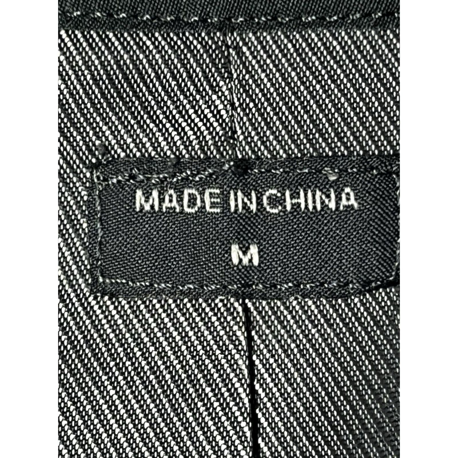 Armani Exchange Armani Exchange Vest Button Up Gray Men M Vest Button Up Pockets Formal Business Casual - Note: Ensure to avoid extra punctuation. Size US M / EU 48-50 / 2 - 7 Thumbnail