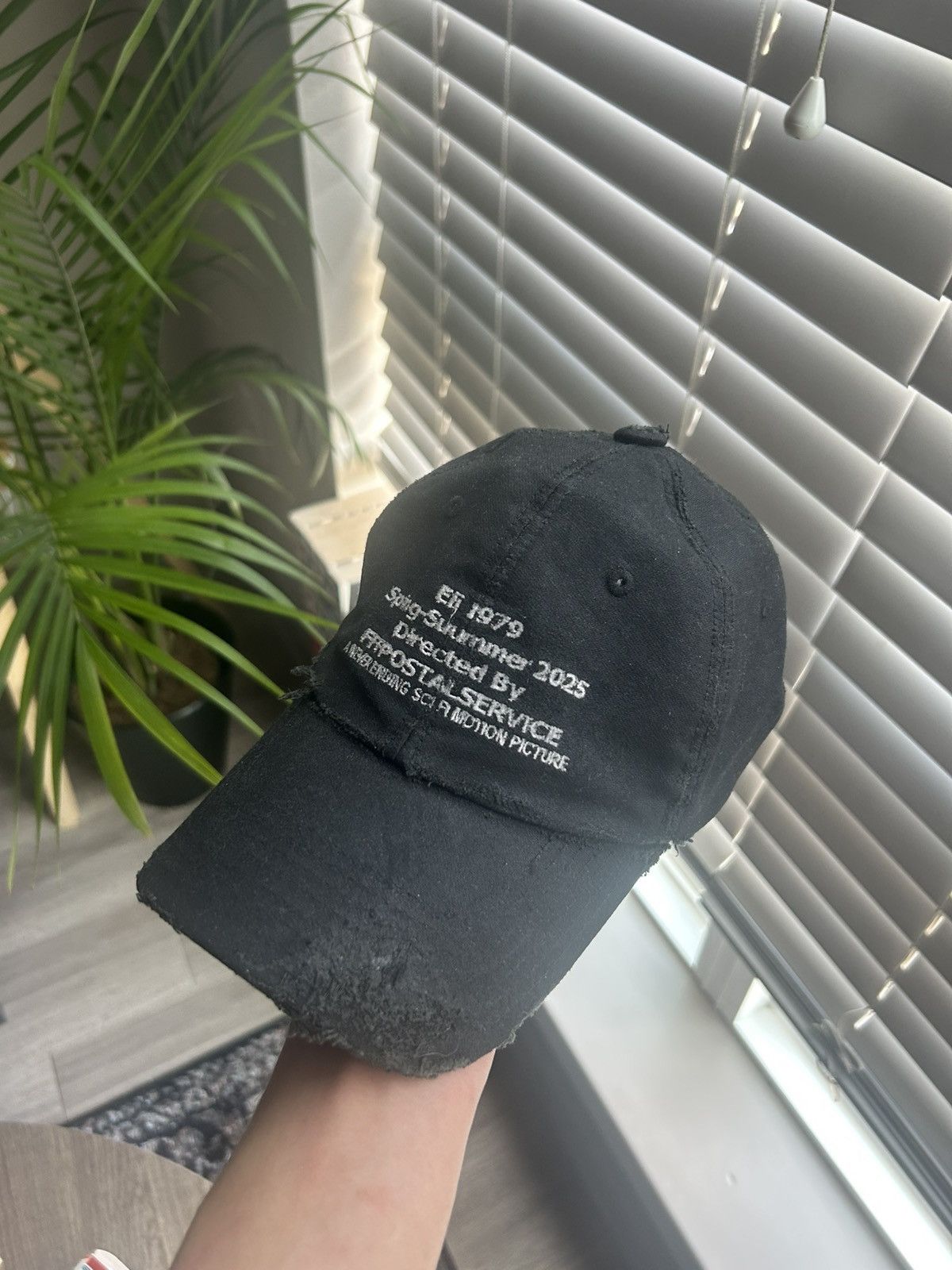 FFFPOSTALSERVICE Damaged Wax Eli 1979 Cap