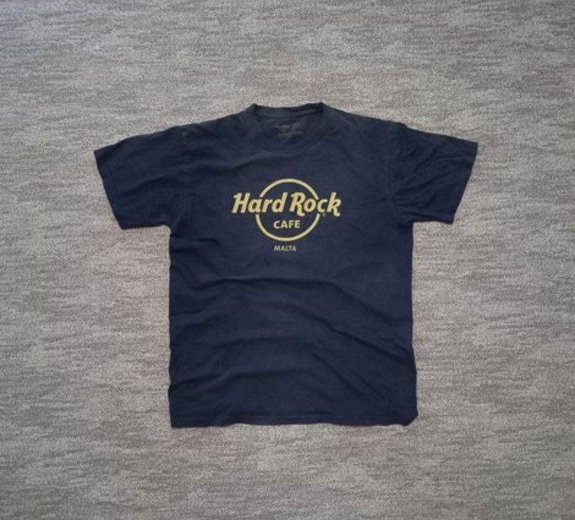 Hard Rock Cafe Hard Rock Cafe Malta logo y2k vintage tee Size US L / EU 52-54 / 3 - 1 Thumbnail