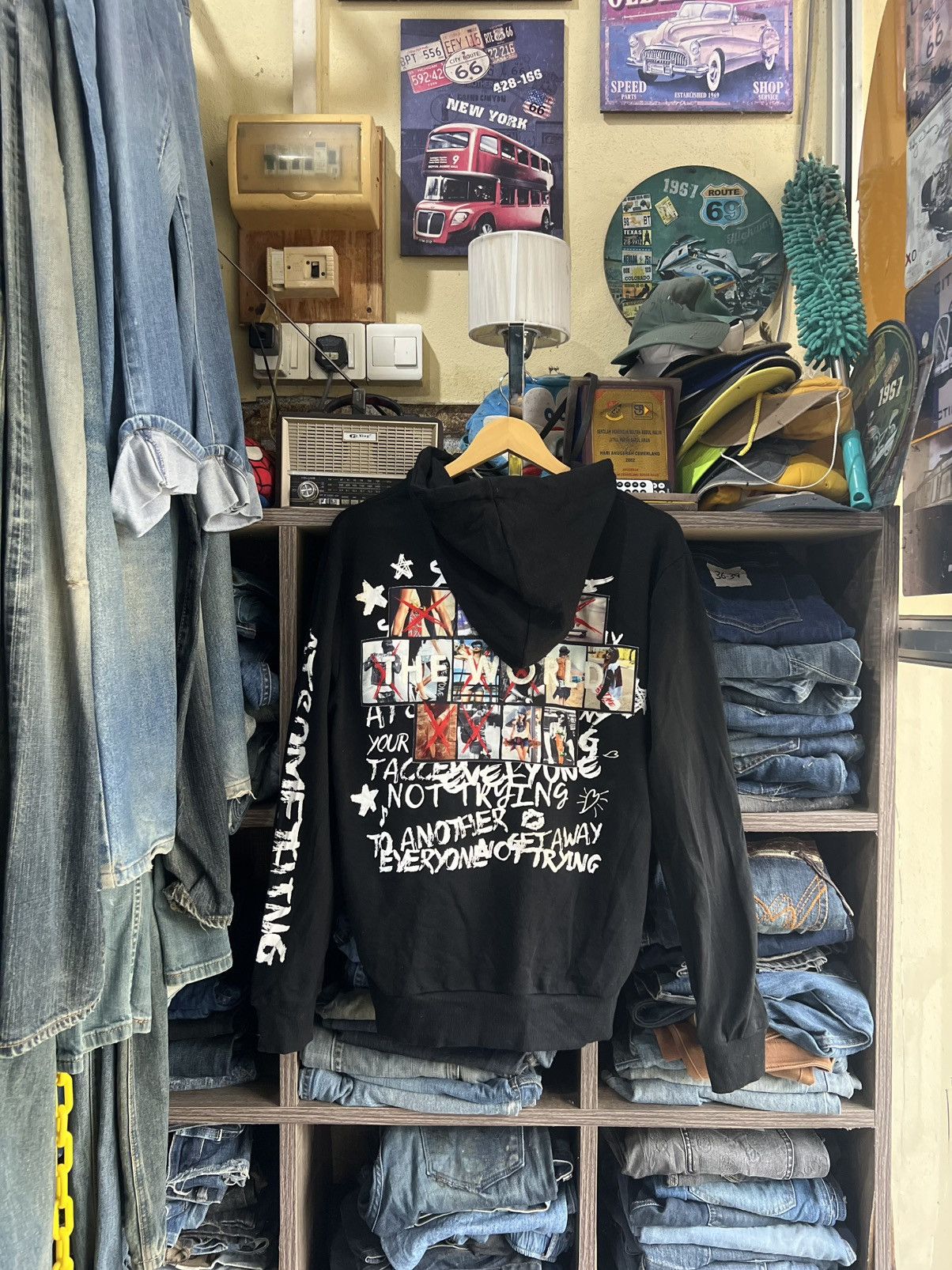 In The Attic 🔥Rare In The Attic Punk Revolution Zipper Hoodie Size US M / EU 48-50 / 2 - 1 Thumbnail