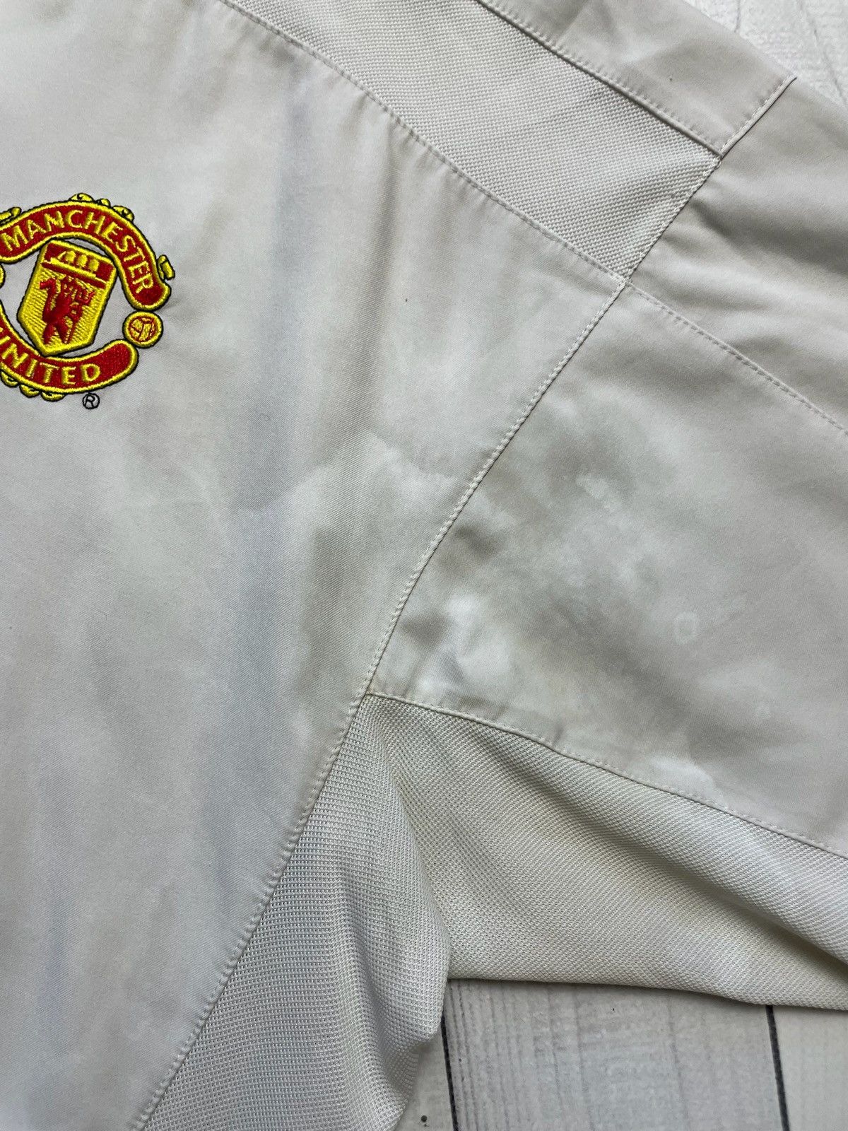Vintage Vintage Nike Manchester United soccer jersey size m Size US M / EU 48-50 / 2 - 3 Thumbnail