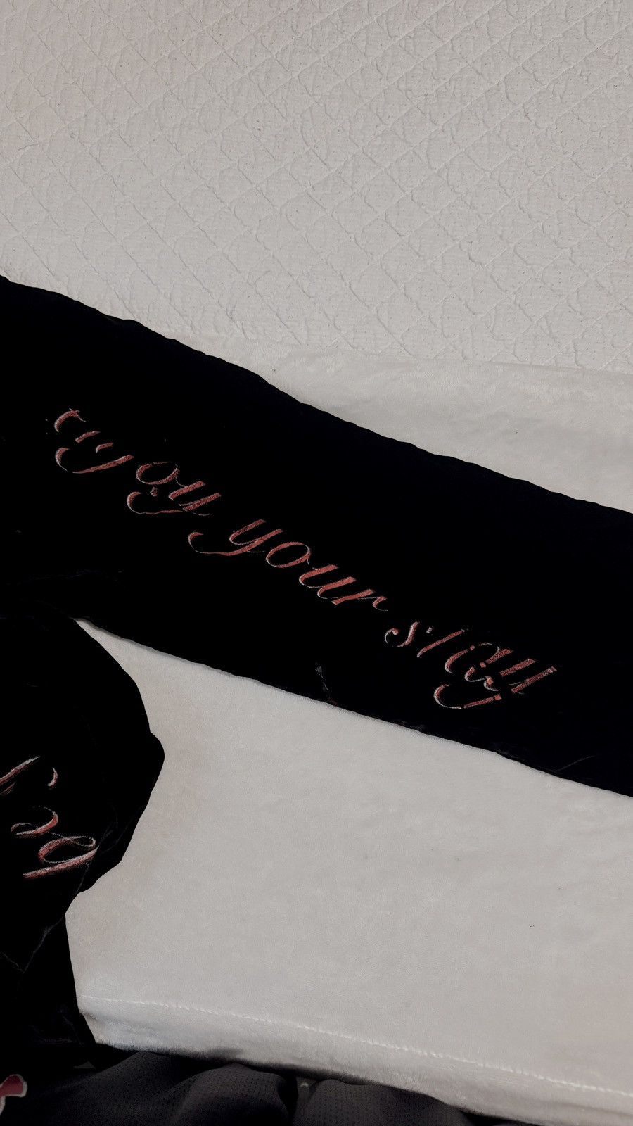 Vintage Vintage goth black & red velvet pants Size US 31 - 8 Thumbnail