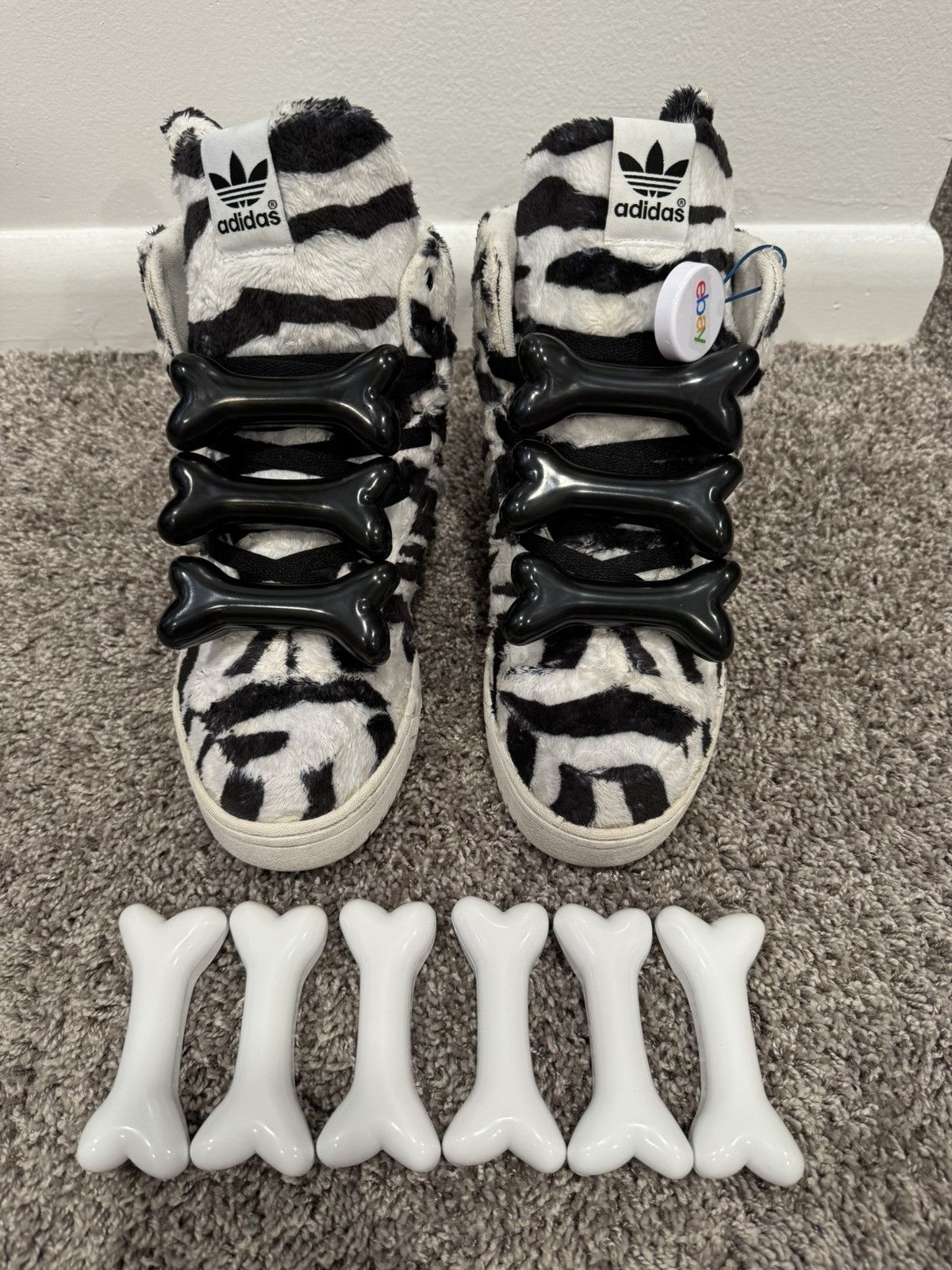 Jeremy Scott 2 sets of Adidas Jeremy Scott Bones Size ONE SIZE - 4 Thumbnail