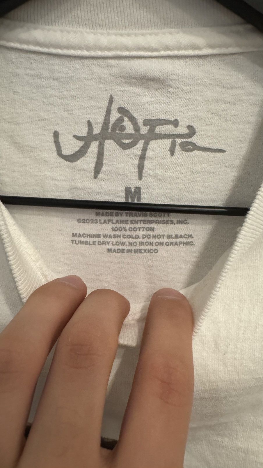 Travis Scott Kaws x Utopia Tee Size US M / EU 48-50 / 2 - 3 Thumbnail