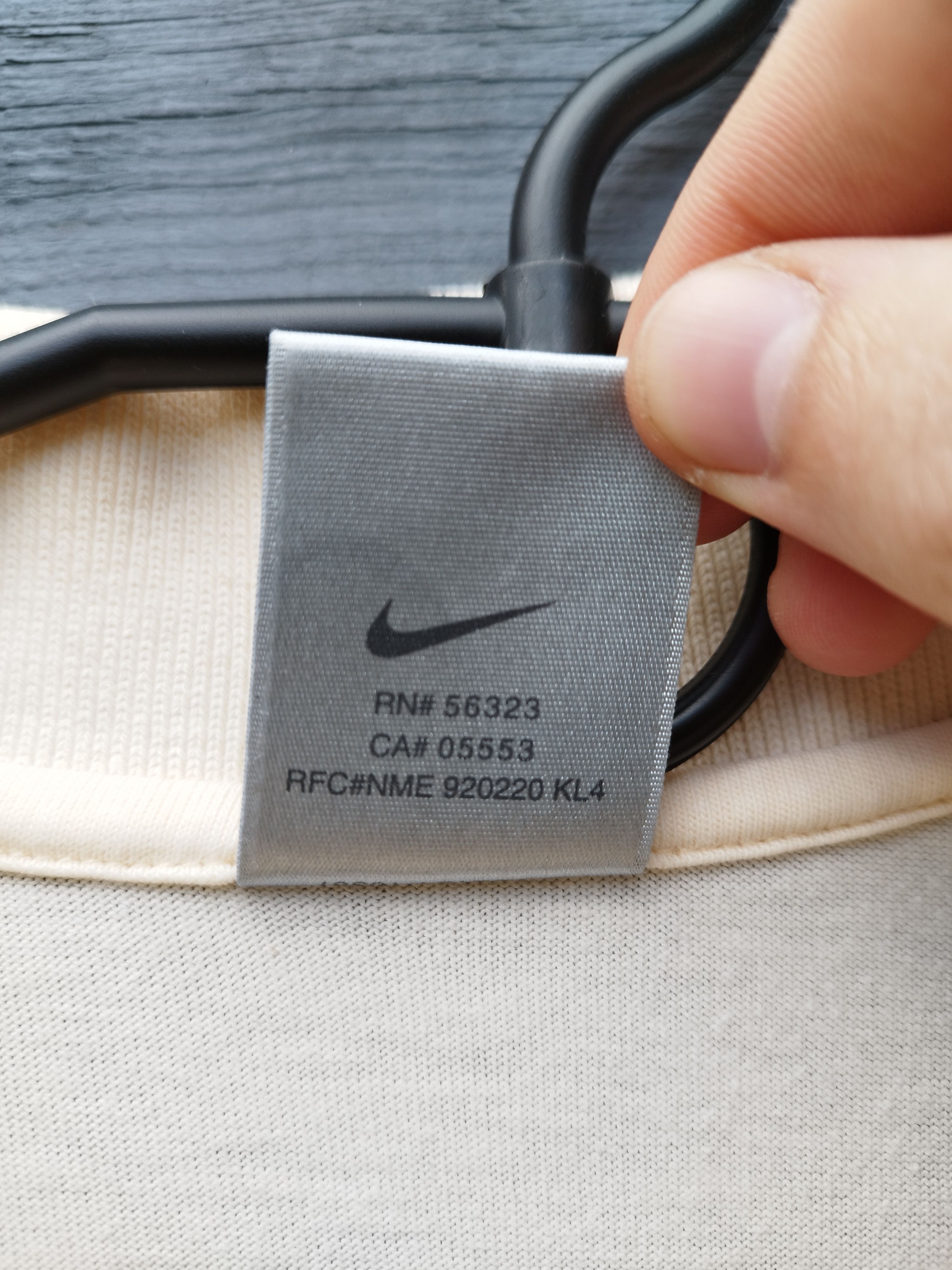 Nike Vintage Nike Court Tennis Polo Shirt Cream Short Sleeve Size US M / EU 48-50 / 2 - 6 Thumbnail