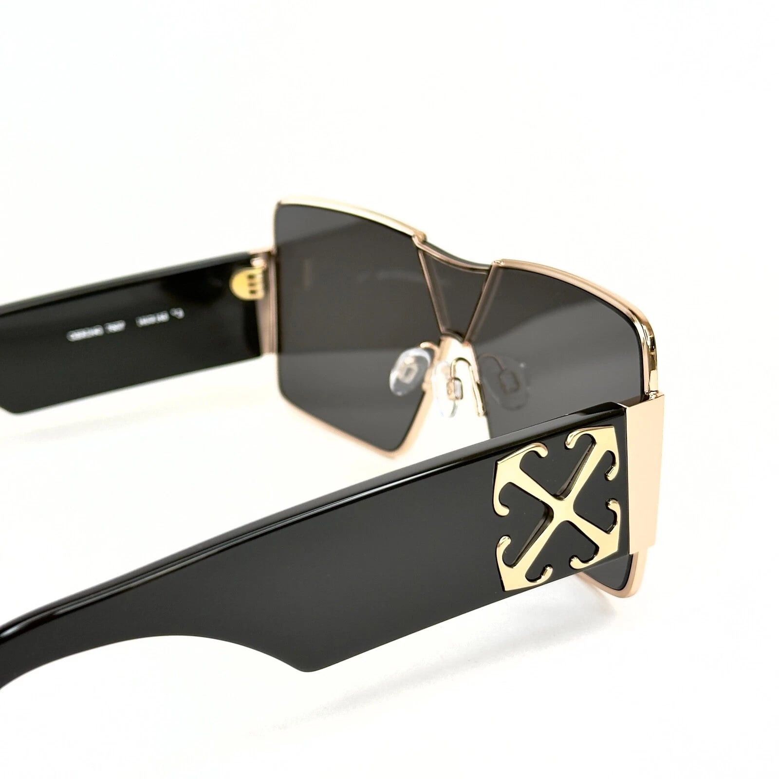 Off-White OFF-WHITE 14G OERI14G ASPEN Black Gold Unisex Mask Large Size ONE SIZE - 3 Thumbnail