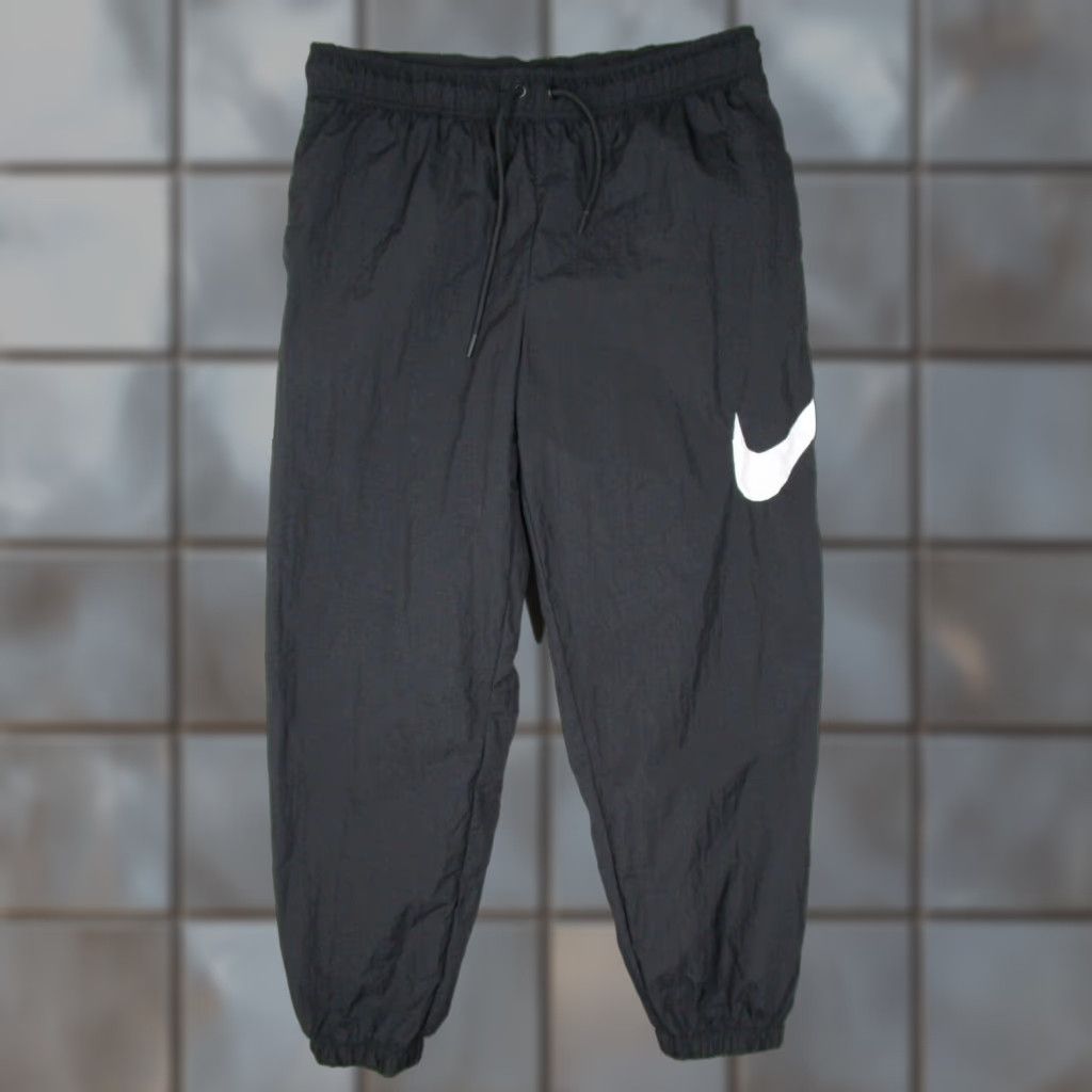 Nike Nike Joggers Women Medium Black Nylon Sportswear Workout Lined Windbreaker 30x27 Size 32" / US 10 / IT 46 - 1 Thumbnail