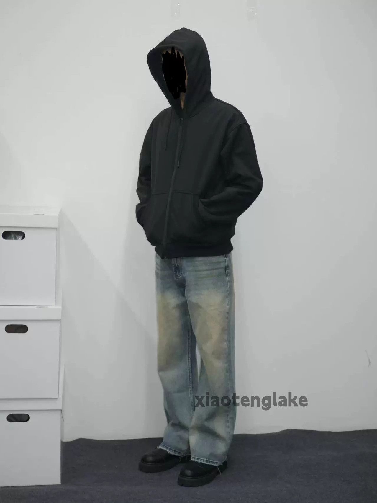 cleanfit washed faded y2k damaged stain jeans