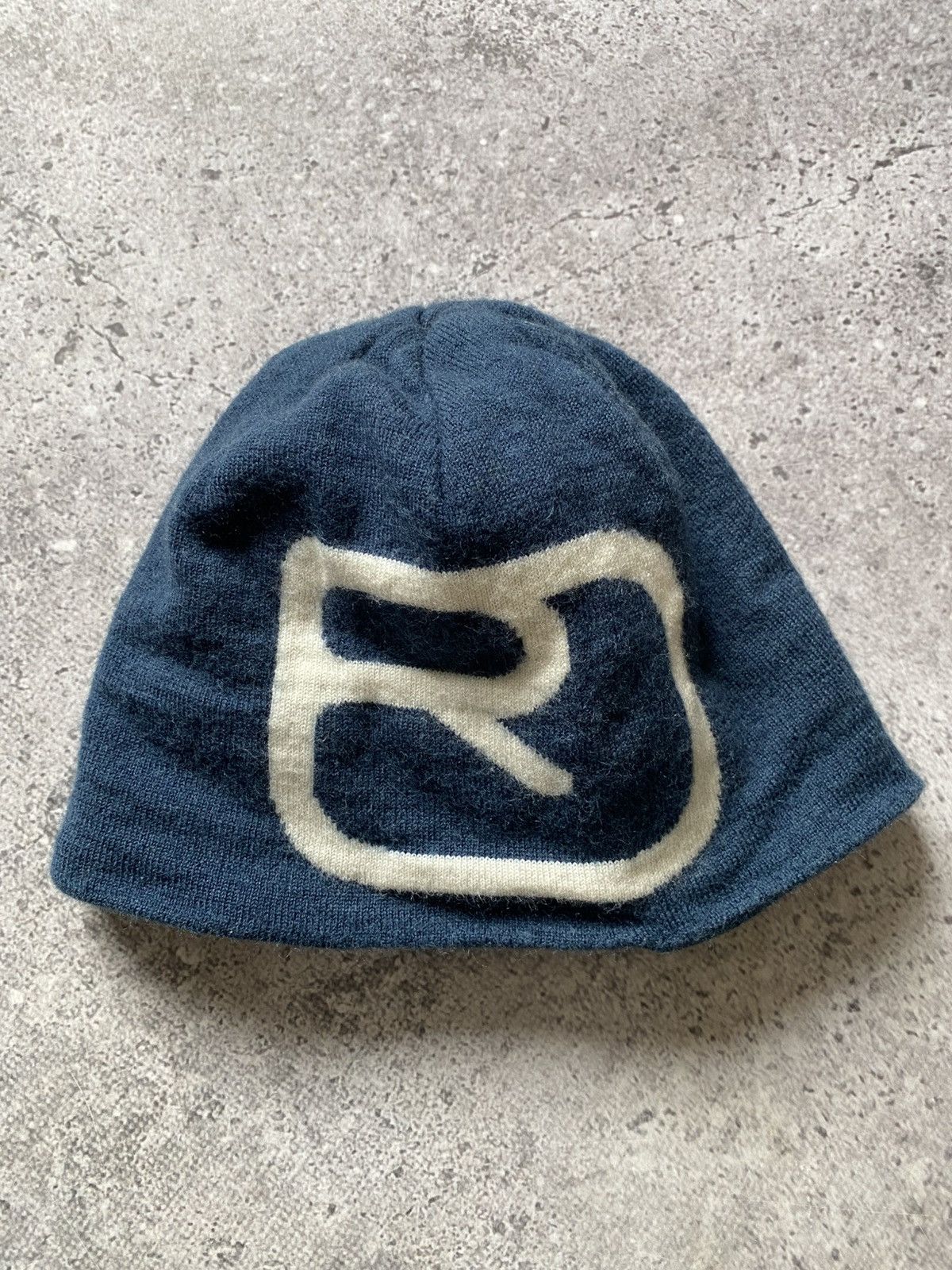 ORTOVOX Ortovox Merino Wool Beanie Hat Big Logo Gorpcore Outdoor Size ONE SIZE - 1 Thumbnail
