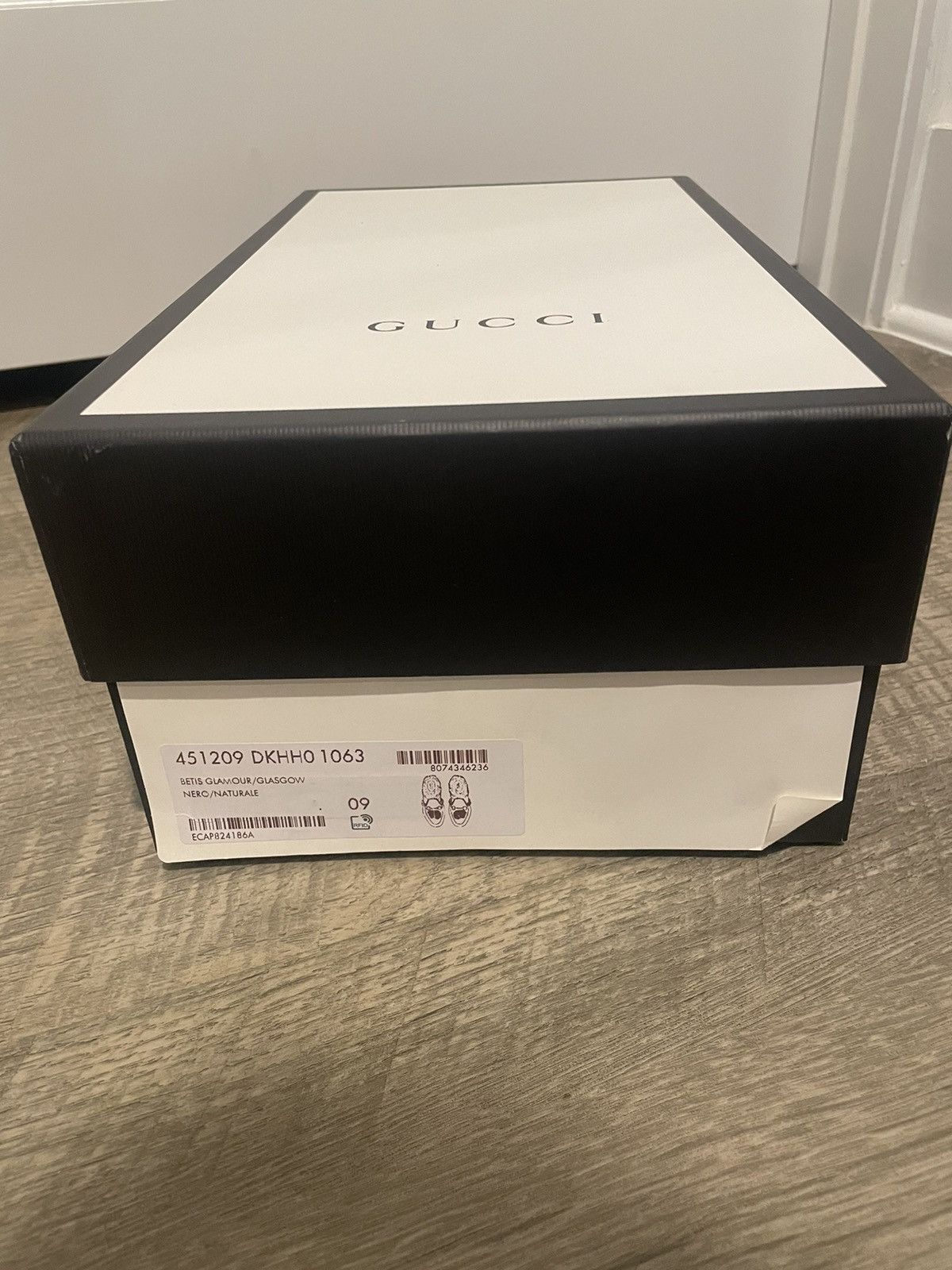 Gucci Gucci Princetown Fur Black Leather Rare Sold Out Size US 9 / EU 42 - 21 Thumbnail
