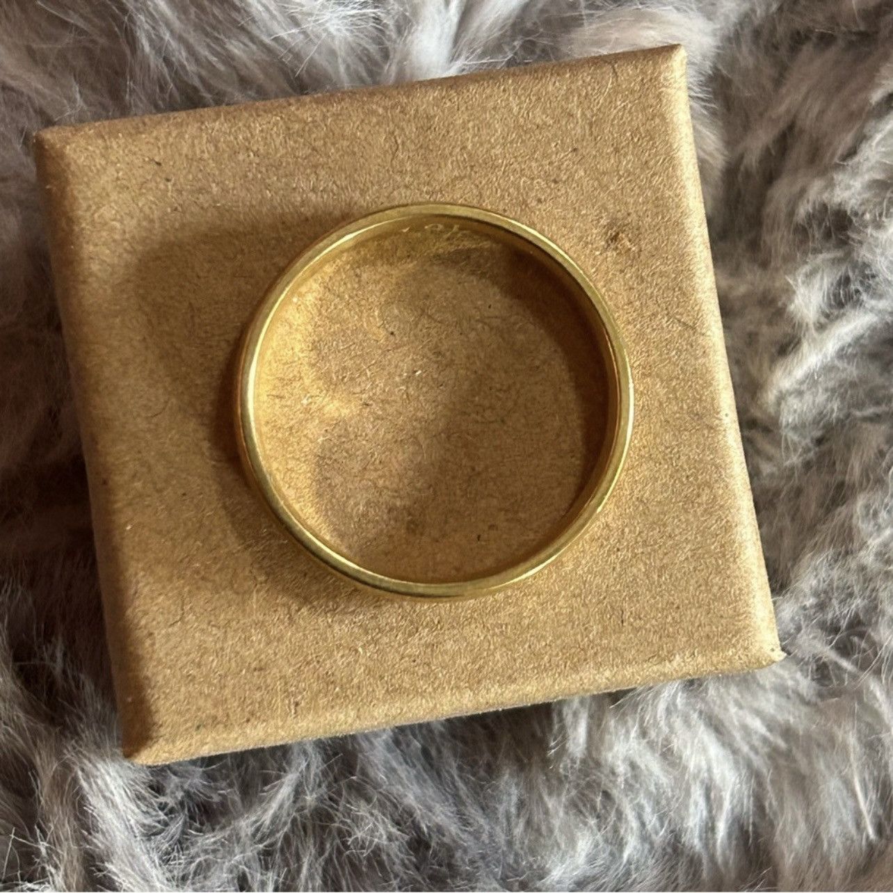 Jewelry Men’s 18kt solid yellow gold 4mm classic dome band NIB 13.5 Size ONE SIZE - 6 Thumbnail