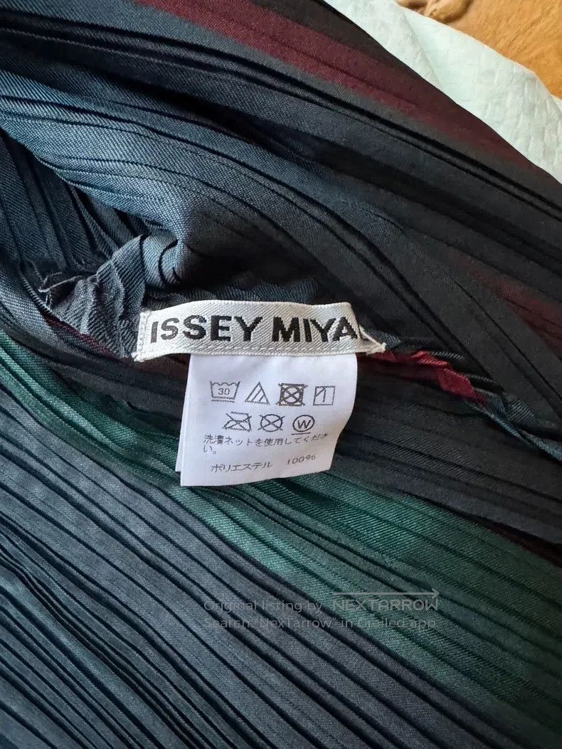 Issey Miyake Issey Miyake Buttoned Cropped Jacket Size M / US 6-8 / IT 42-44 - 5 Thumbnail