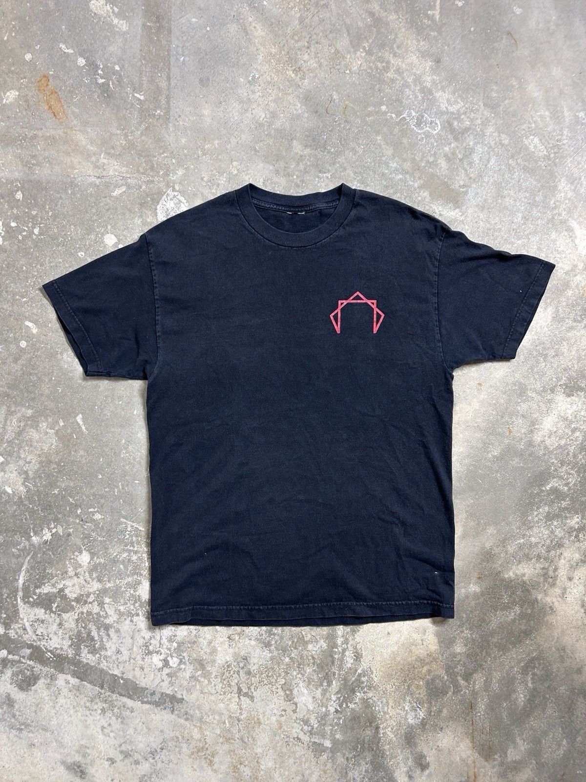 Other Vintage 00’s Heptagram Tool Logo T-shirt Size Medium Size US M / EU 48-50 / 2 - 1 Thumbnail
