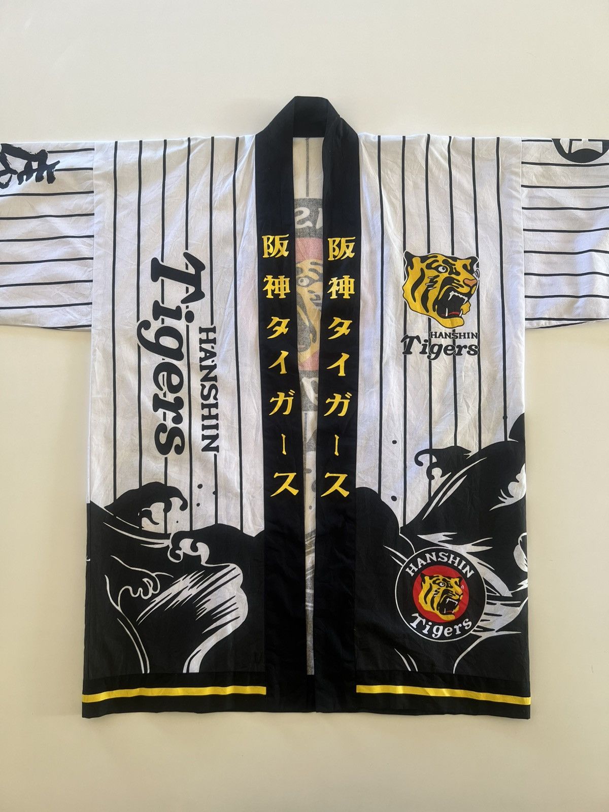 MLB Hanshin Tigers MLB Kimono Size US XL / EU 56 / 4 - 2 Thumbnail