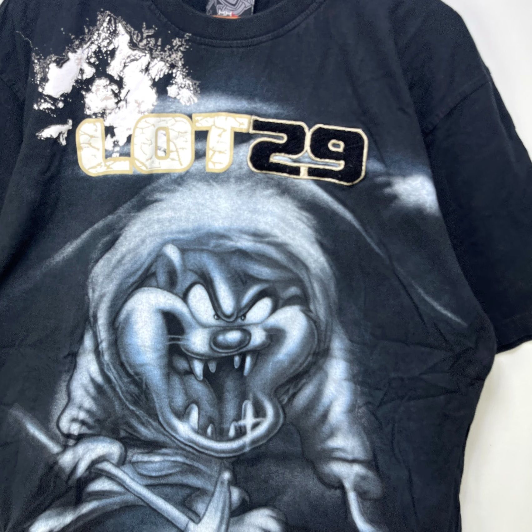 Vintage VINTAGE Lot 29 Taz T Shirt 2XL Black 90s Graphic Print Bugs Bunny Mens Cotton Short Sleeve Crew Neck Size US XXL / EU 58 / 5 - 2 Thumbnail