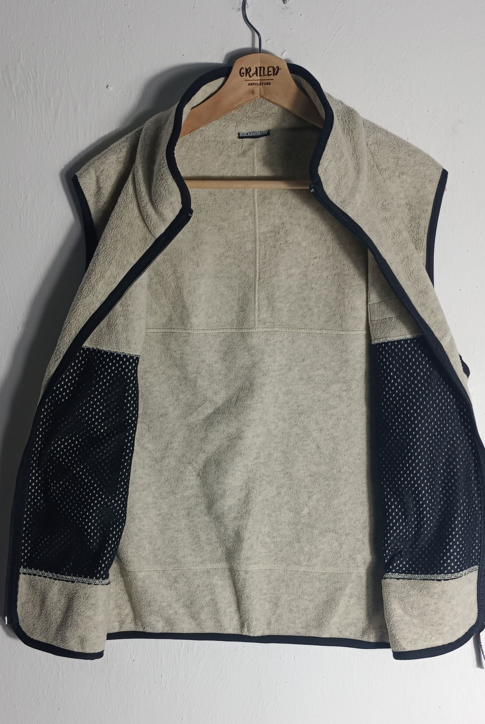 Polartec Polartec Black Butterfly Sherpa Fleece Vest Size US M / EU 48-50 / 2 - 3 Thumbnail