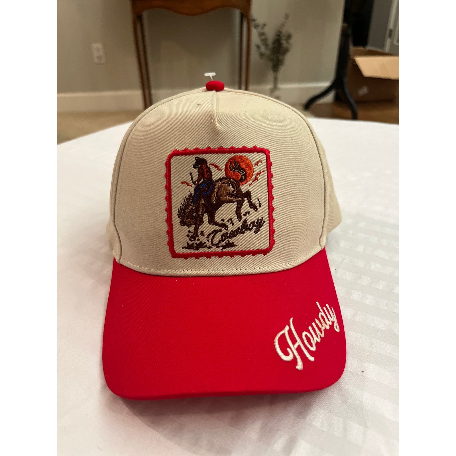 Other David & Young Howdy Cowboy Hat Cream Red Bucking Bronco Size ONE SIZE - 2 Thumbnail