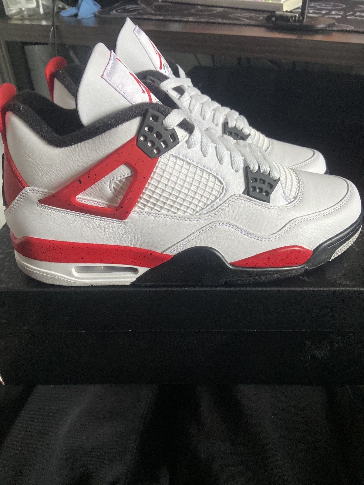 Jordan Brand Jordan 4 Red Cement Size US 10 / EU 43 - 1 Thumbnail