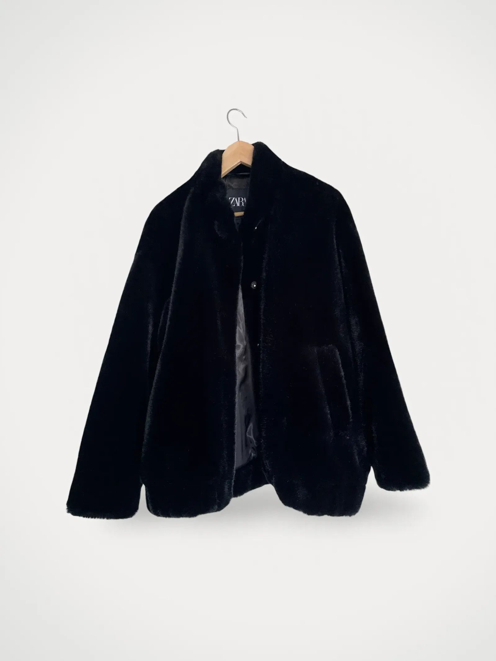 Zara Zara Fur Faux Fur Size M / US 6-8 / IT 42-44 - 1 Thumbnail