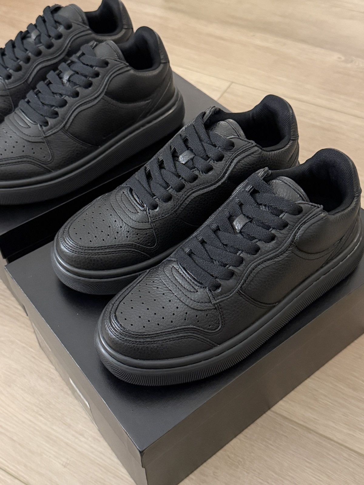 Alexander Wang Puff Sneakers Size US 7 / IT 37 - 4 Thumbnail
