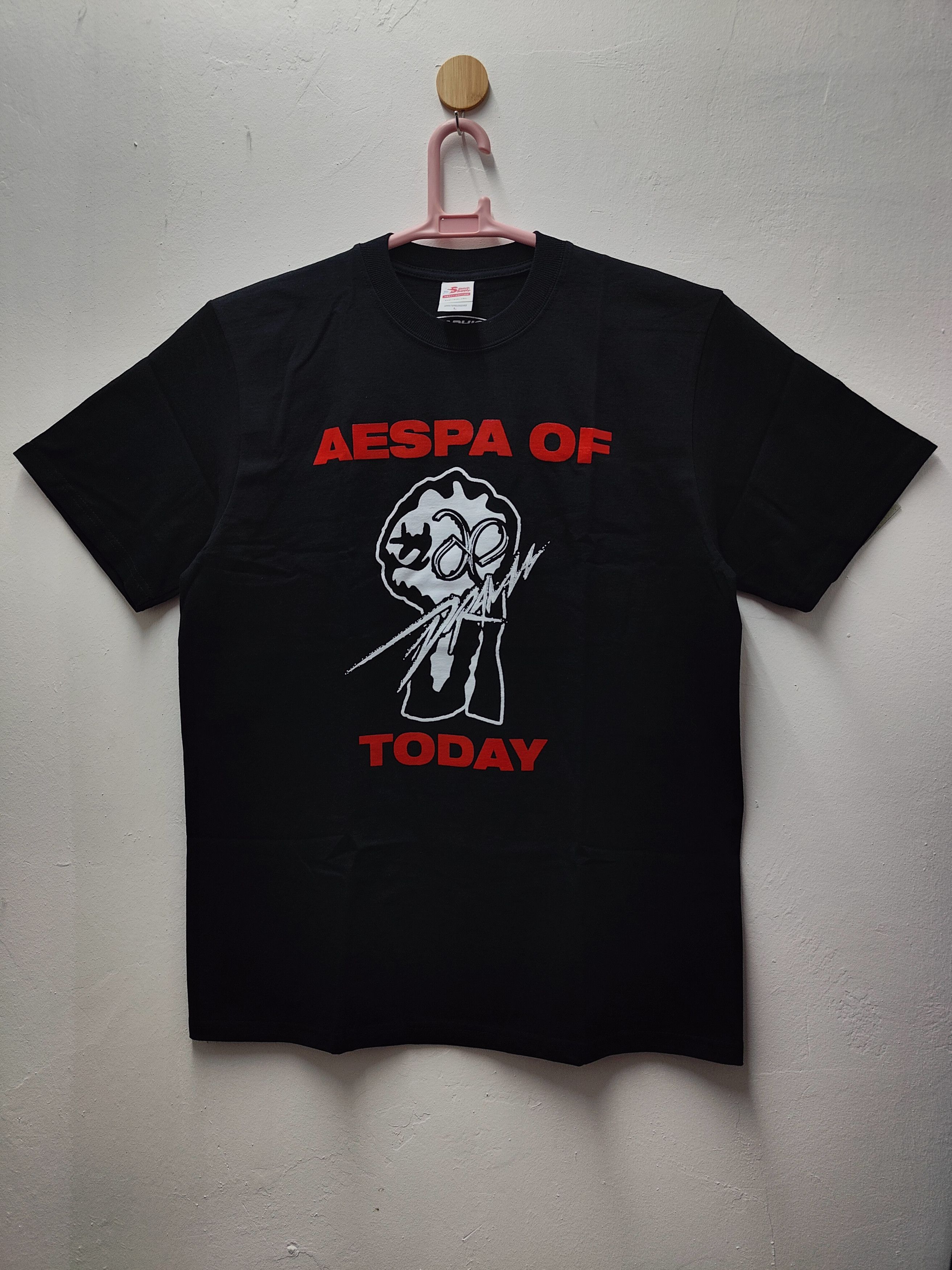 Rap Tees Aespa Of Today "Drama" T-shirt Size US L / EU 52-54 / 3 - 1 Thumbnail