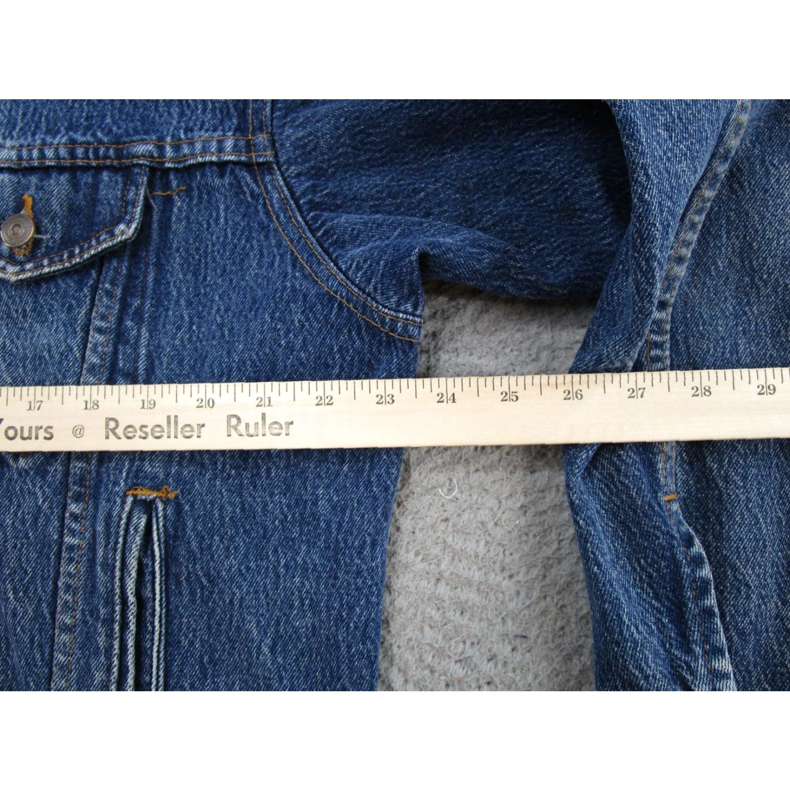 Denime VINTAGE Denim Jacket Medium Wash Chest 48 Button Up Trucker Unbranded Jean Size US 33 - 5 Thumbnail