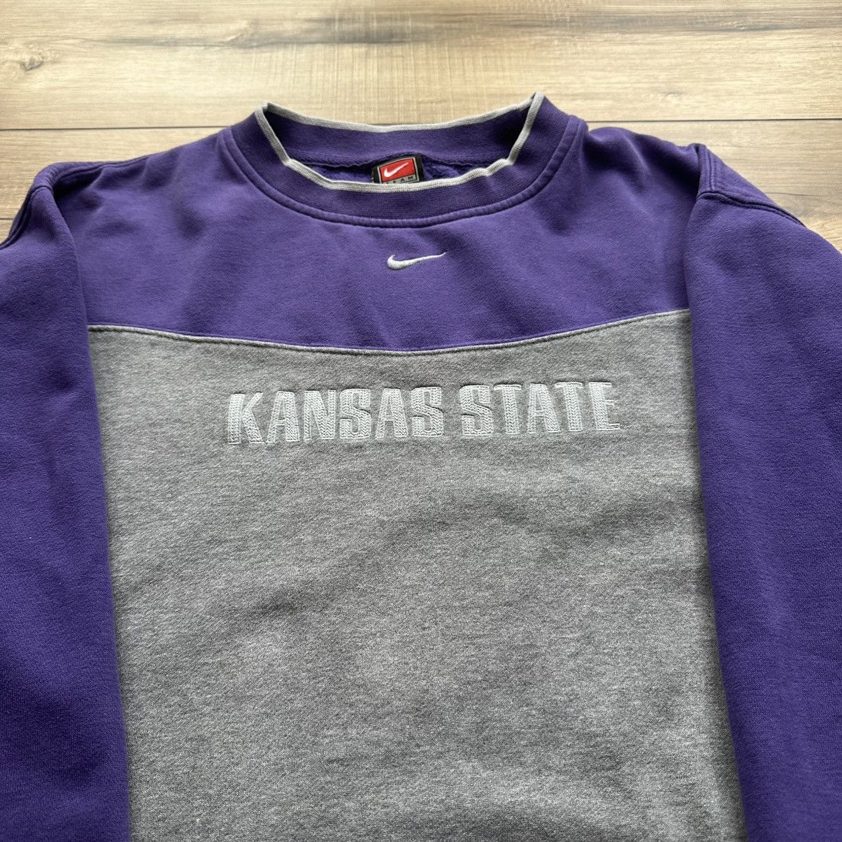 Nike Vintage 90s Nike Team Kansas State Center Swoosh Crewneck Size US M / EU 48-50 / 2 - 6 Thumbnail
