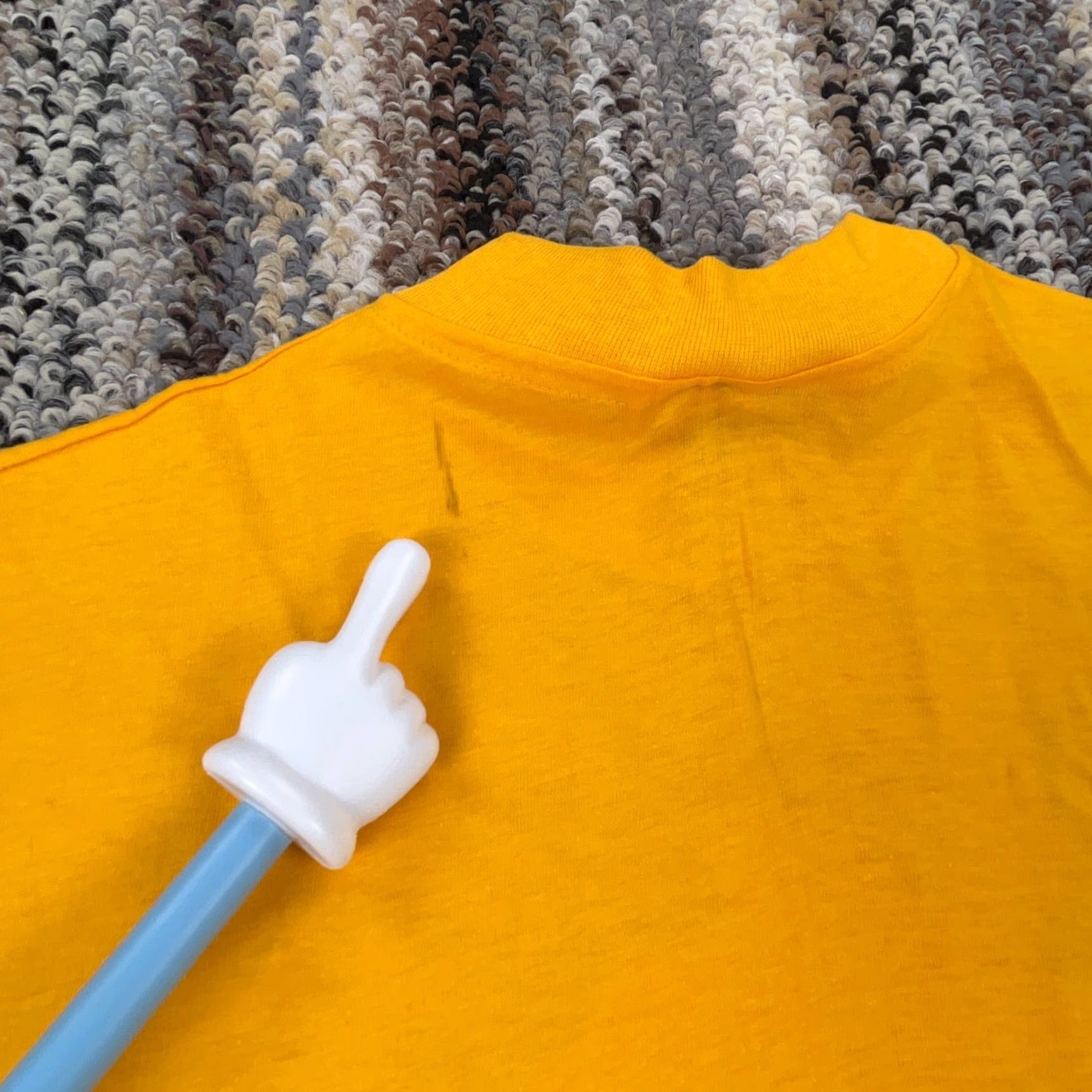 Hanes VINTAGE Hanes Shirt Men M Yellow Tee Long Sleeve Crew Neck 70s USA Wrestling Logo Beffy Size US M / EU 48-50 / 2 - 7 Thumbnail