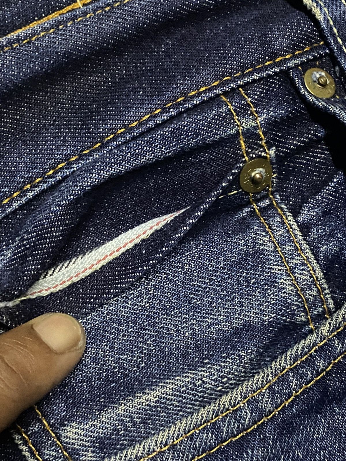 Levi's Vintage Clothing LVC 501 xx BigE ButtonFly Twist Leg Selvedge Repair Jeans Size US 32 / EU 48 - 8 Thumbnail