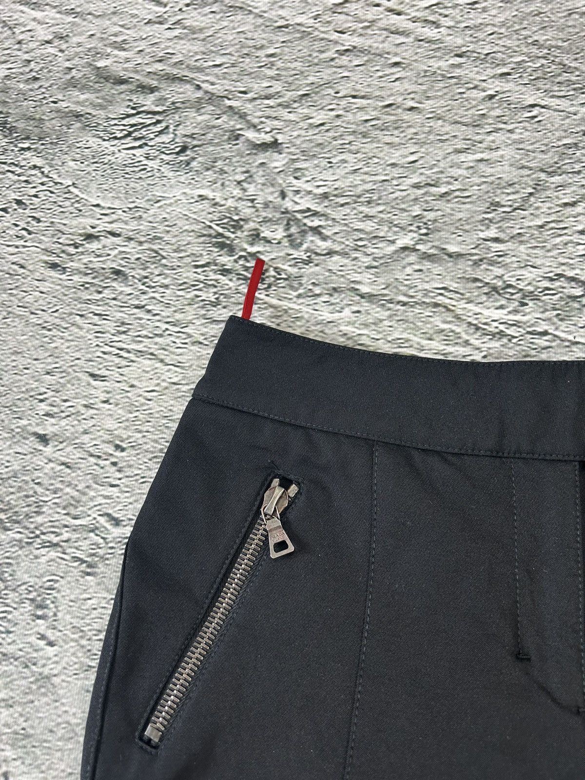 Prada Prada black ski pants vintage technical gorpcore Size 27" / US 4 / IT 40 - 3 Thumbnail