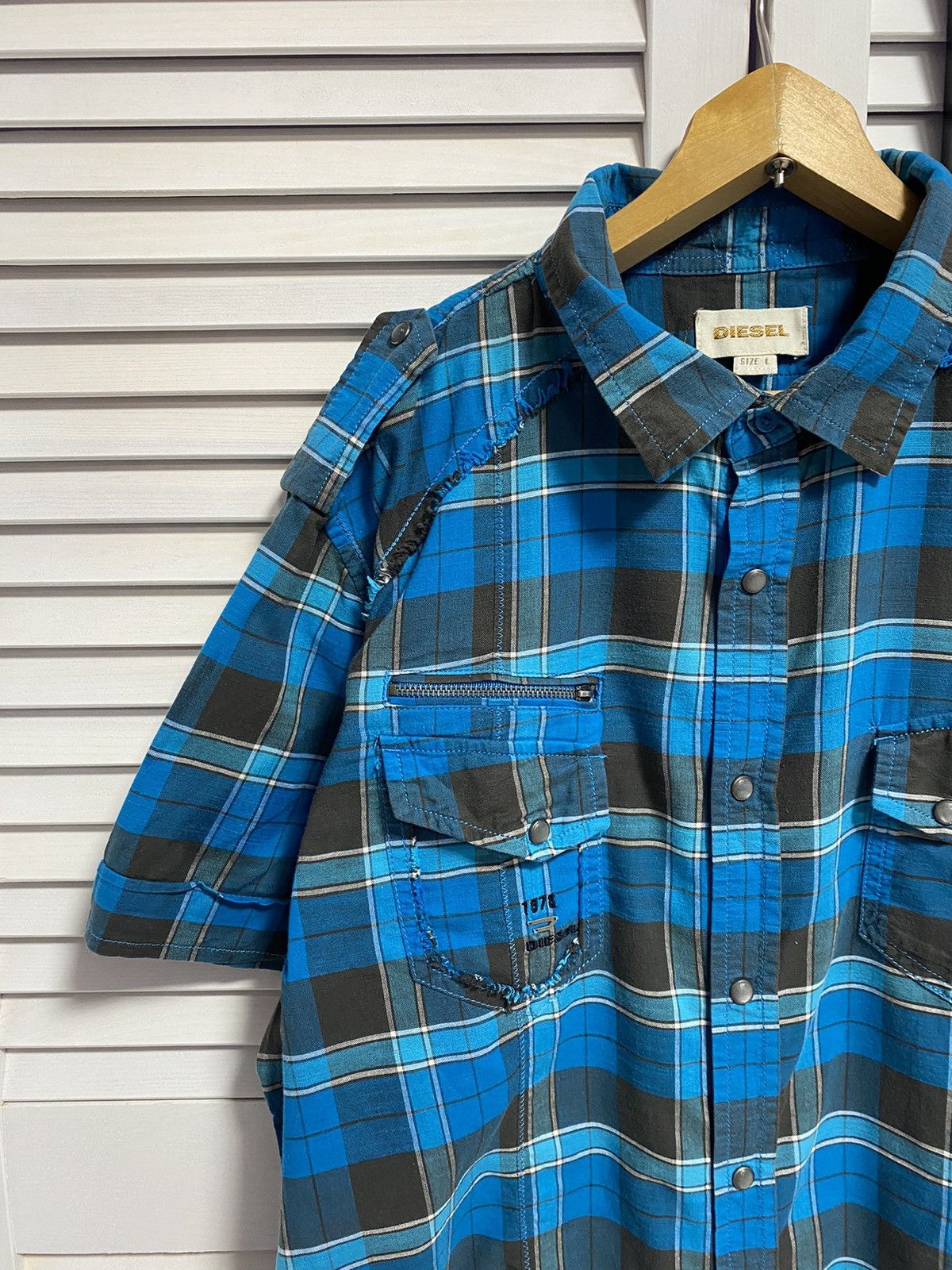 Diesel Vintage Shirt Tee Button Up Diesel Army Pocket Patch Retro Size US L / EU 52-54 / 3 - 3 Thumbnail
