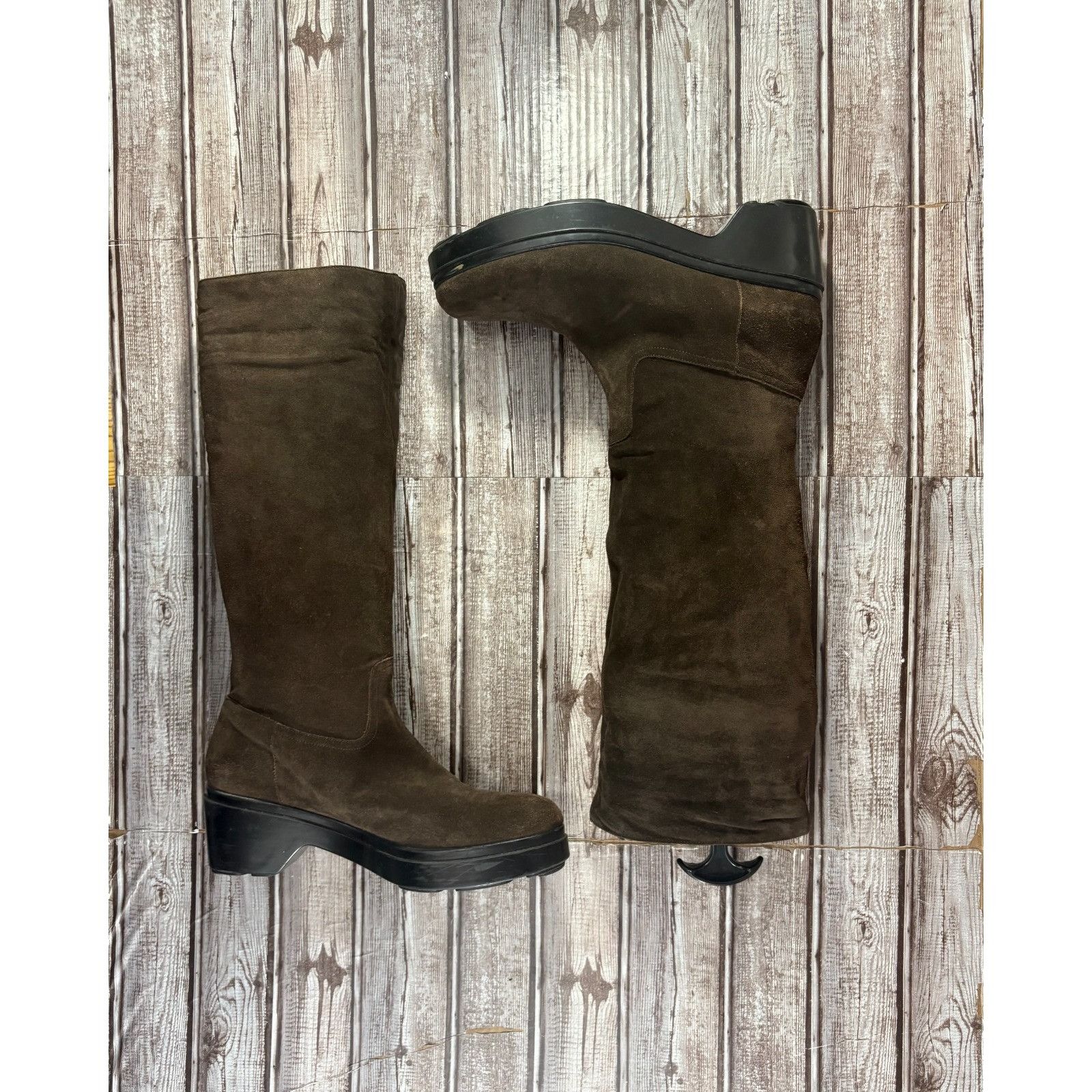 Robert Clergerie Robert Clergerie Suede Knee High Boots Size 9.5 B color brow Size US 9.5 / IT 39.5 - 5 Thumbnail