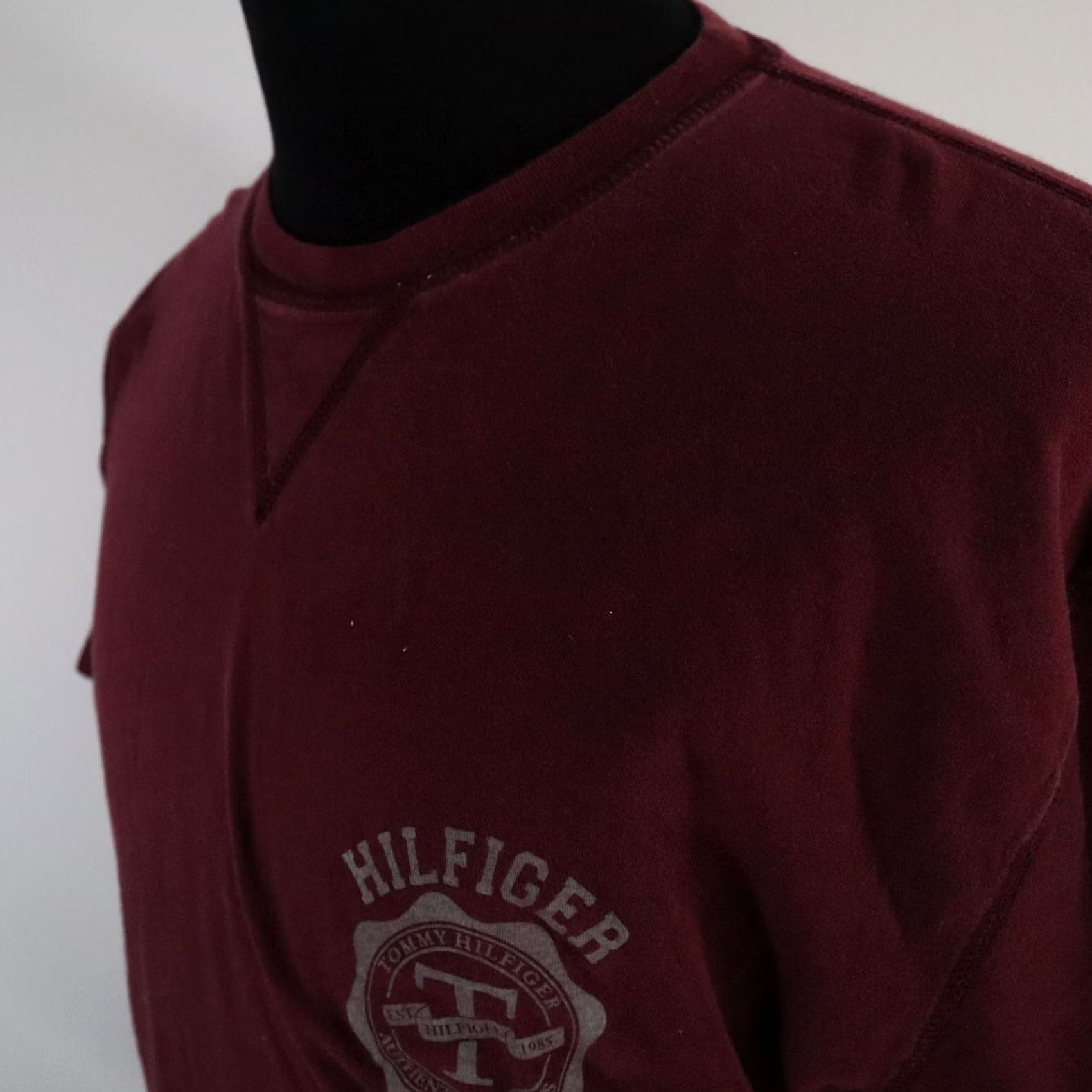 Tommy Hilfiger Tommy Hilfiger T-Shirt Mens S Reversible Casual Tee Maroon Gray Short Sleeve Size US S / EU 44-46 / 1 - 2 Thumbnail