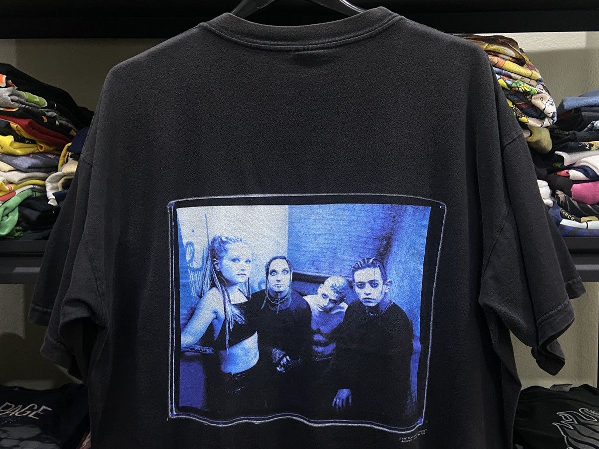 Band Tees × Vintage Vintage 1997s Coal Chamber Metal BlueGrape Rock TOUR TShirt Size US XL / EU 56 / 4 - 7 Thumbnail