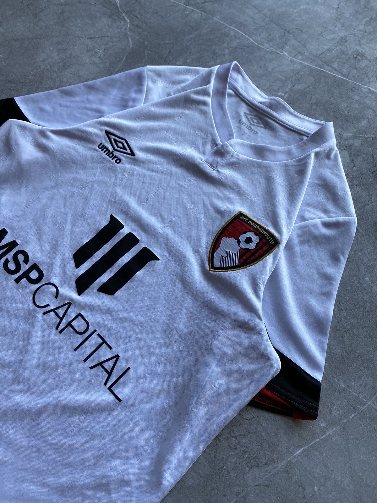Umbro Umbro 2021/22 AFC Bournemouth Away Soccer Football Jersey Size US M / EU 48-50 / 2 - 4 Thumbnail