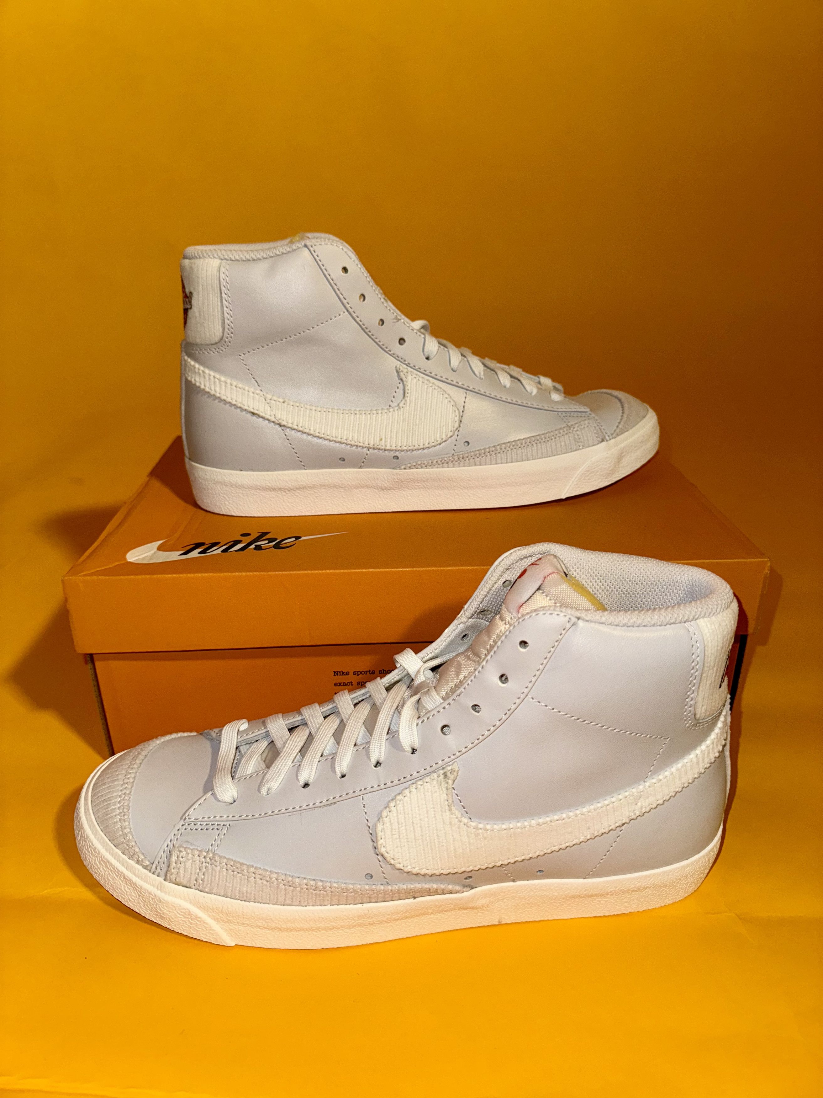 Nike Nike Blazer Mid '77 EMB Size US 10 / EU 43 - 1 Thumbnail