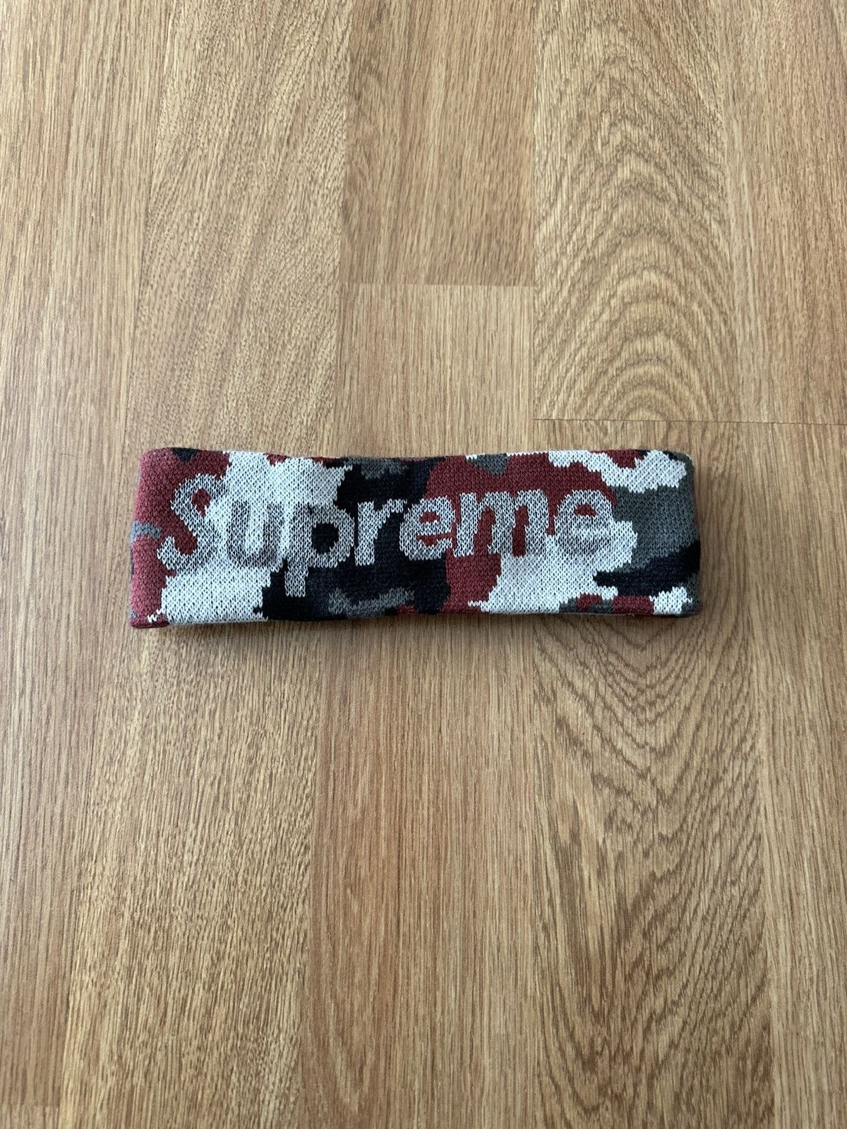 Supreme Supreme New Era Reflective Logo Headband Red Camo FW17 Size ONE SIZE - 1 Thumbnail