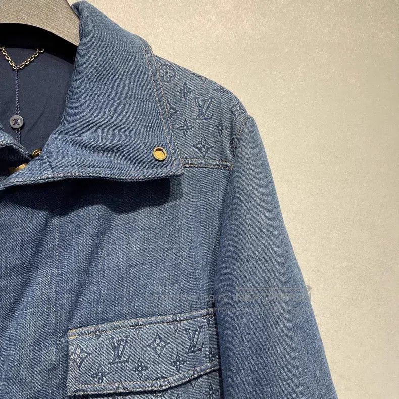 Louis Vuitton Louis Vuitton Pocket logo denim cotton jacket Size US S / EU 44-46 / 1 - 4 Thumbnail