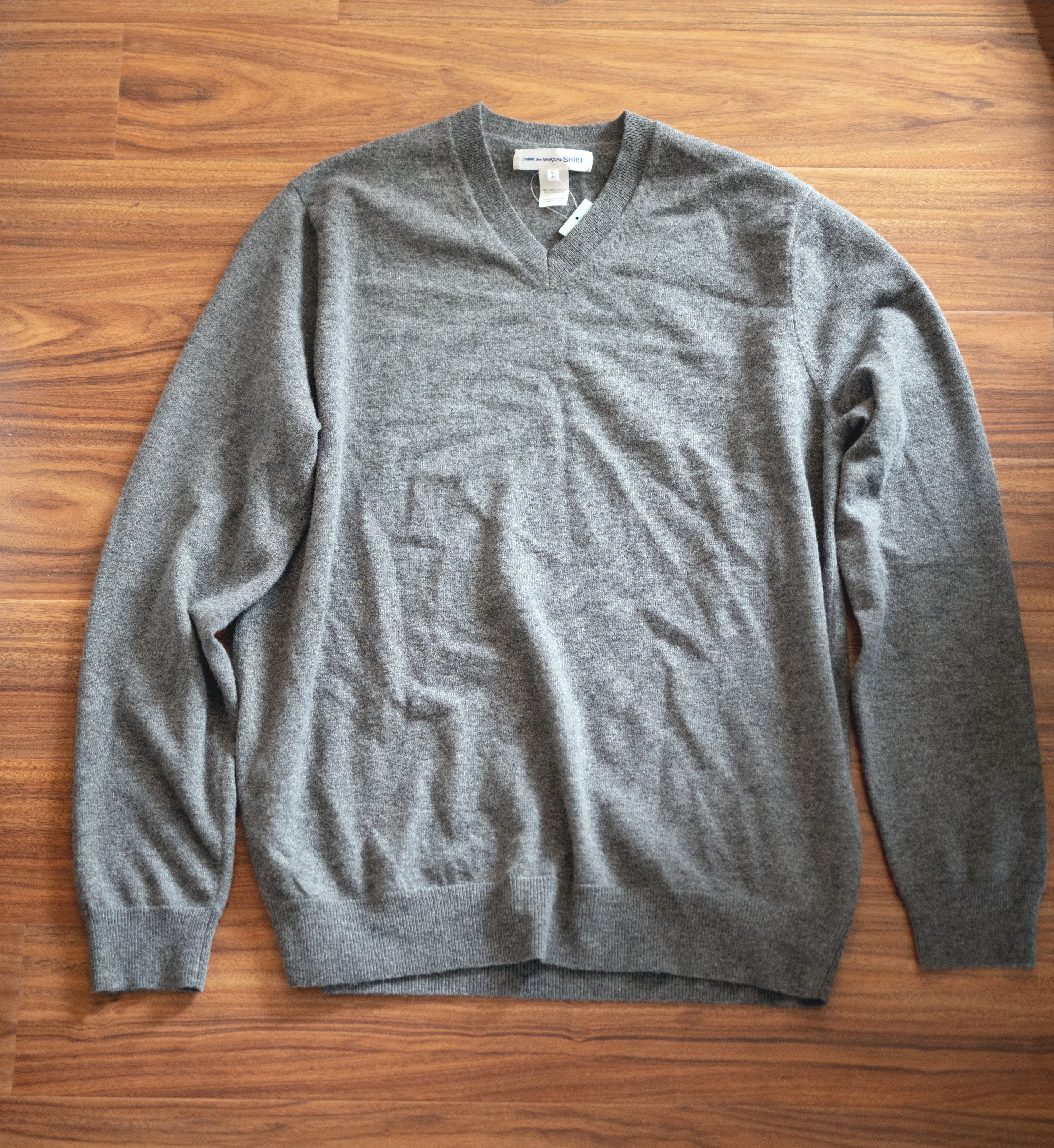 Comme des Garcons SHIRT NEW Comme Des Garcons Shirt Men Wool Knitted Sweater Size XL Size US L / EU 52-54 / 3 - 2 Thumbnail