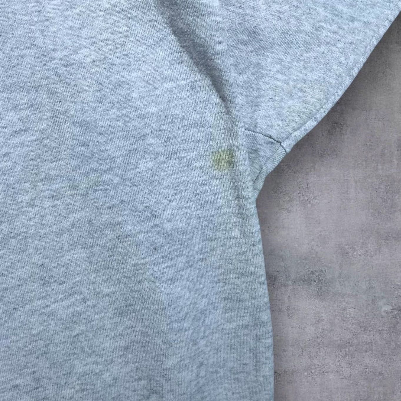Fruit Of The Loom VINTAGE Whiskey Pete's Truck Stop "Primm, Nevada" Souvenir Grey Sweatshirt XXL Mens Sweatshirt Grey 1990s Primm Nevada Graphic Print on Chest and Back Size US XXL / EU 58 / 5 - 6 Thumbnail
