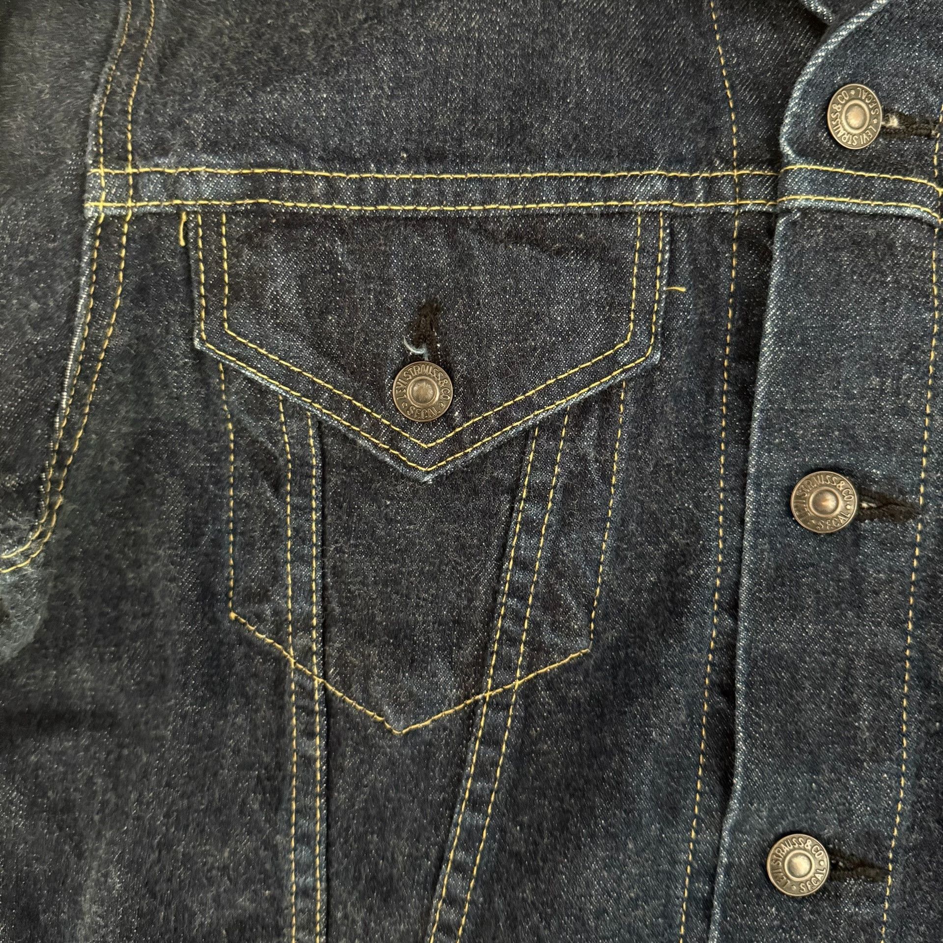 Levi's Vintage Clothing Levi's LVC 557 J22 Denim Jacket Size US XXS / EU 40 - 5 Thumbnail
