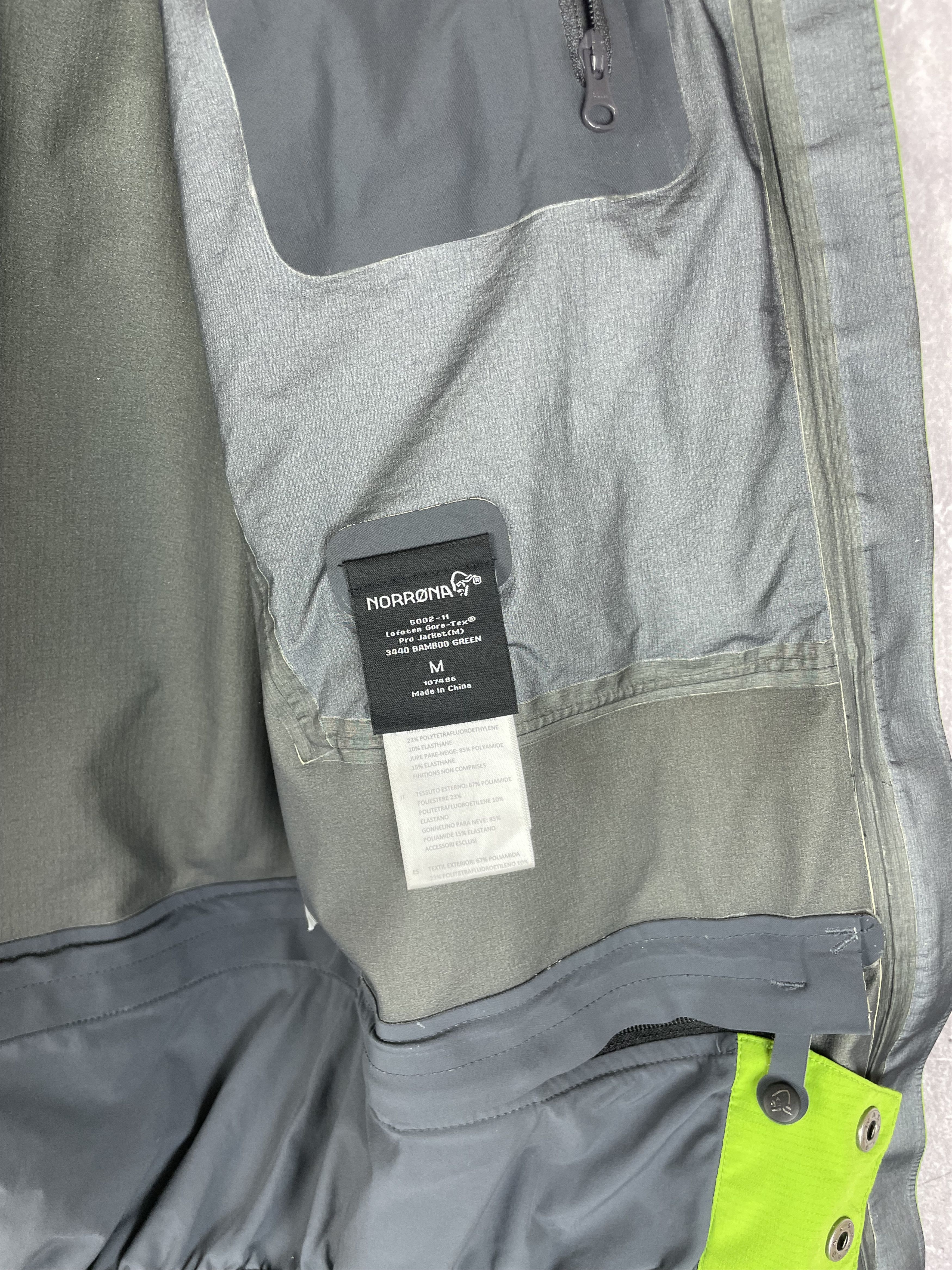 Norrona Norrona Lofoten Gore Tex Pro Shell Jacket Gorpcore Size US M / EU 48-50 / 2 - 8 Thumbnail