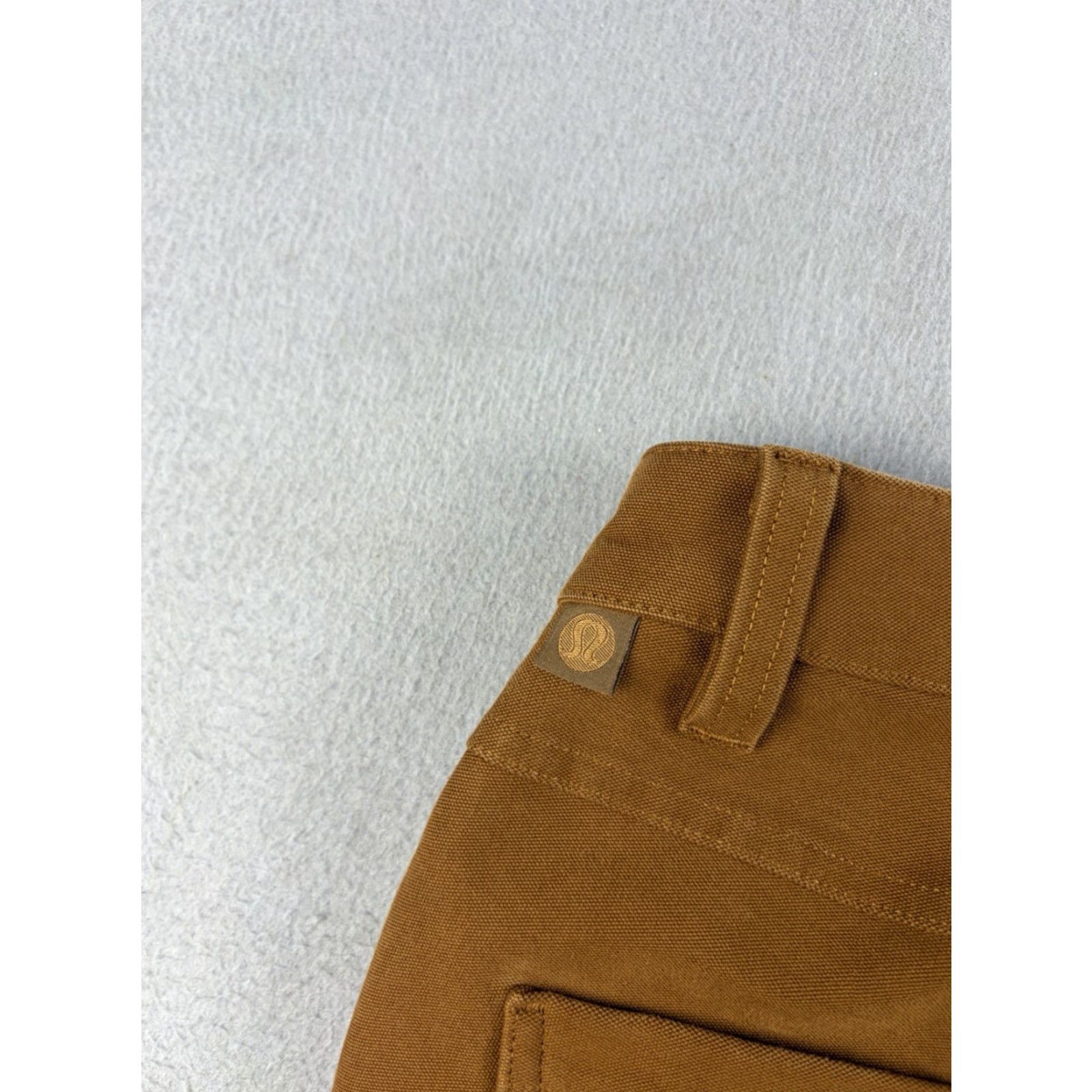 Lululemon Lululemon Pants Mens 32x30 Slim Fit Brown Polyester Blend Chino Casual Work Flat Front Button Zipper Size US 32 / EU 48 - 5 Thumbnail