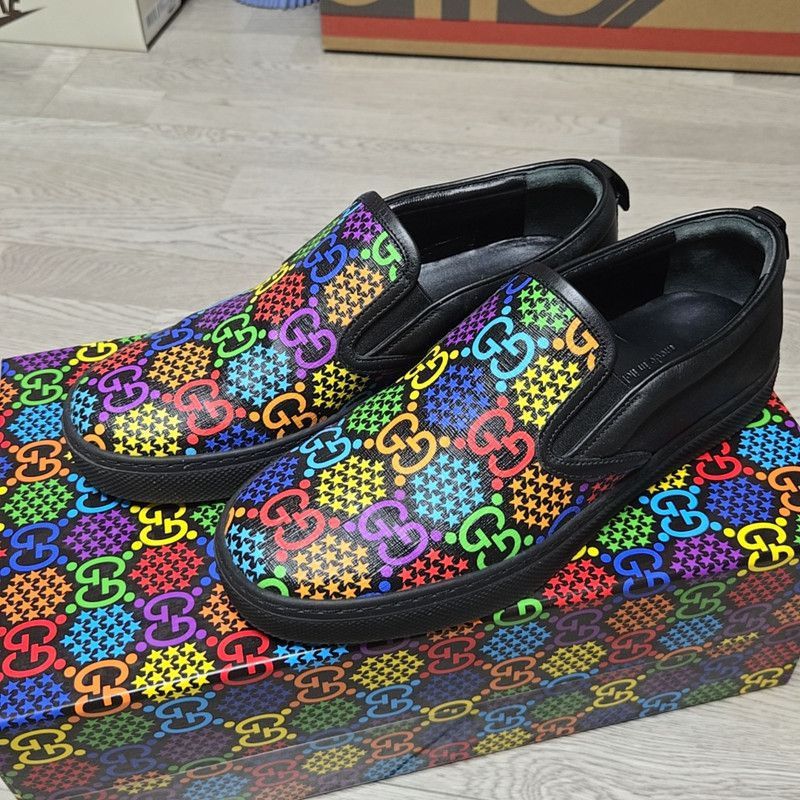 Gucci Gucci GG Supreme Colorful Slip-On Sneakers - Size US 8 / EU 41 - 1 Thumbnail