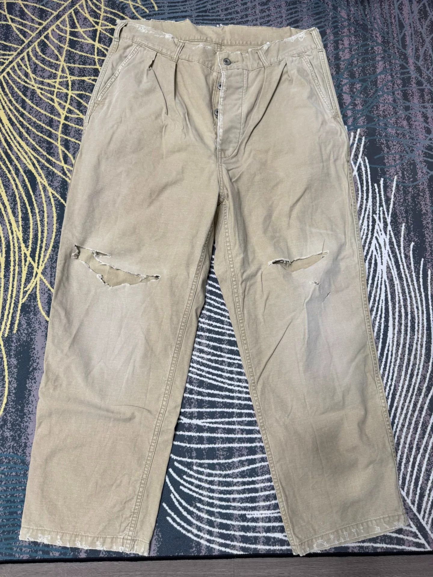 Madness Madness 22SS Knife-Cut Chino Pants Size US 32 / EU 48 - 1 Thumbnail