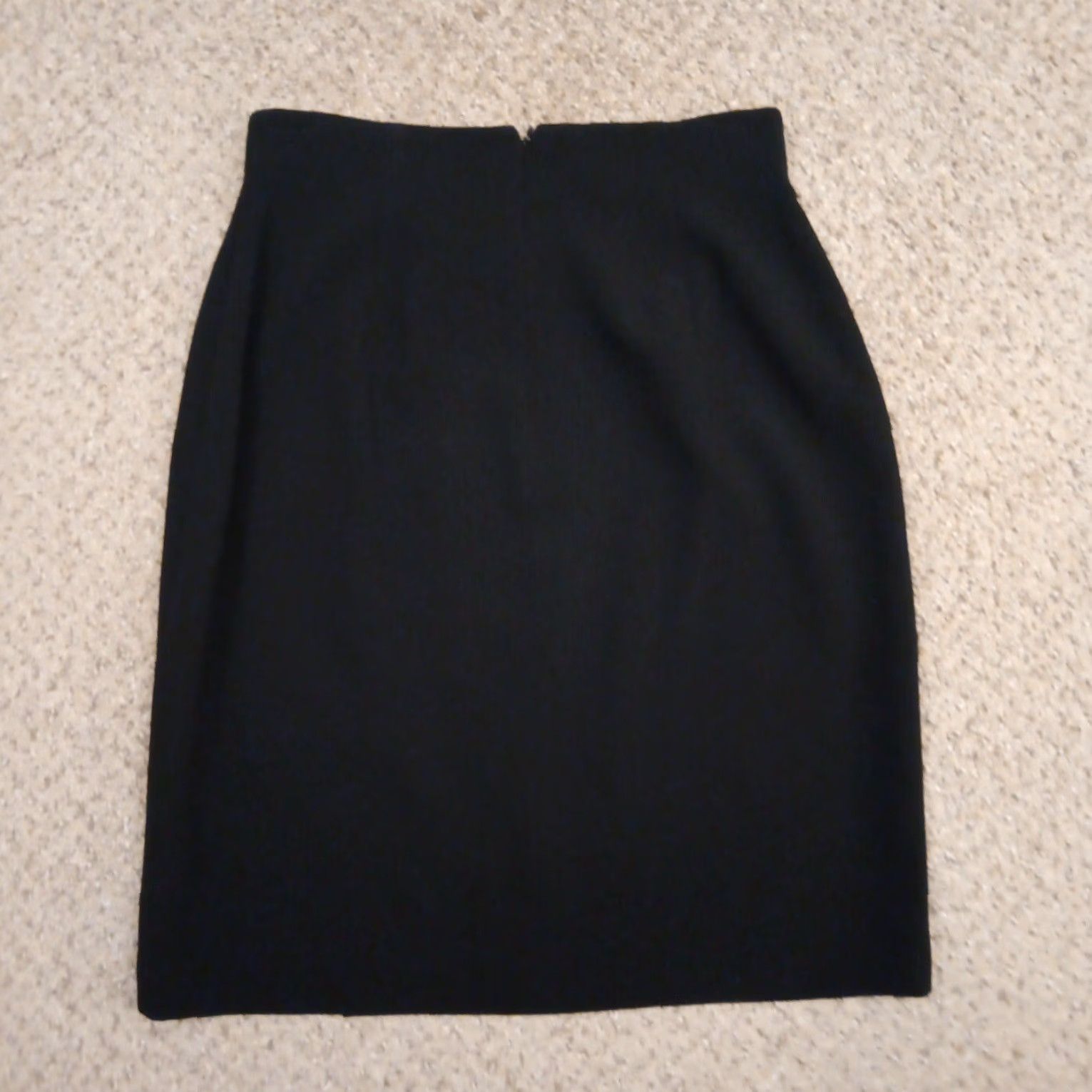 Ann Taylor Ann Taylor Skirt Black Knee Length Lined Slit 6 Pencil Women Regular Dry Clean Only Polyester Slit Knee Length Vintage No Size 28" / US 6 / IT 42 - 6 Thumbnail