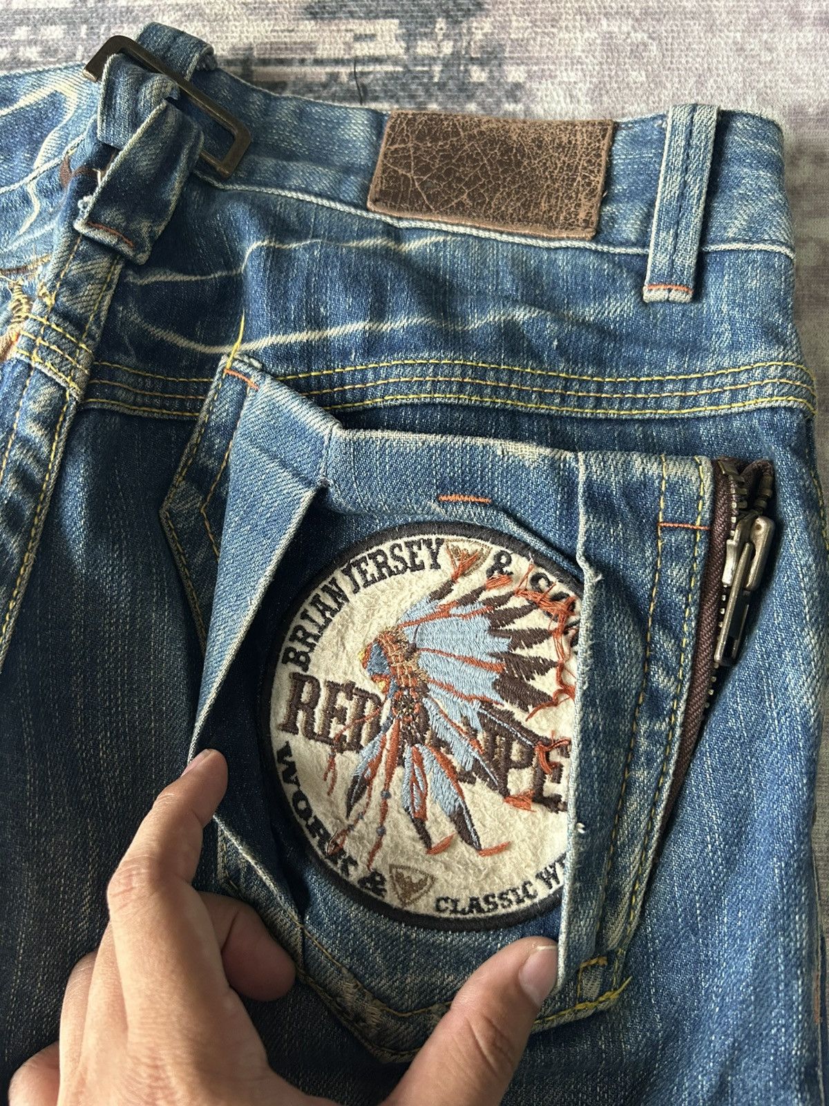 Ed Hardy Y2K Red Pepper Flared Jeans Size 28" / US 6 / IT 42 - 8 Thumbnail