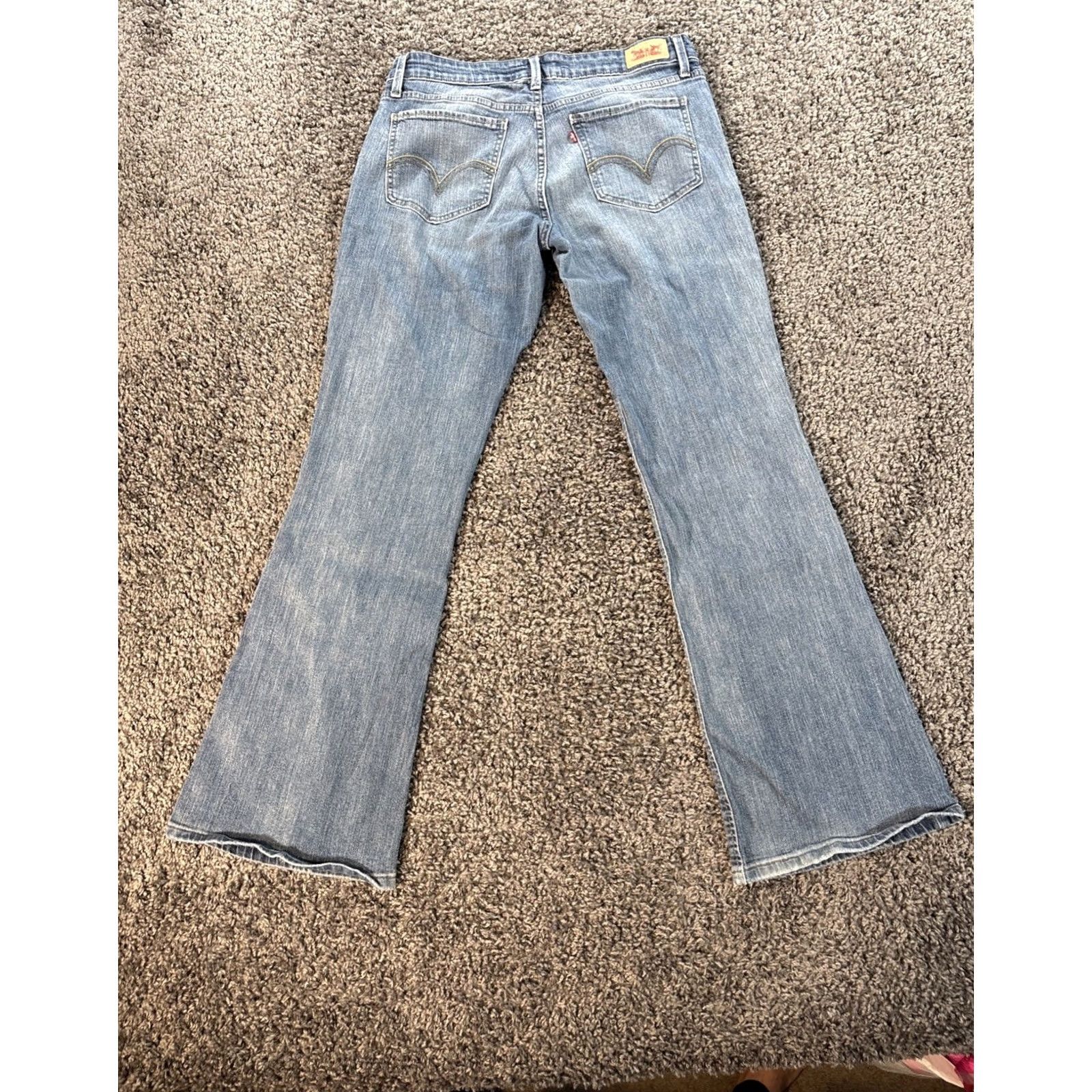 Levi's VINTAGE Levi’s 518 Low Rise Boot Cut Jeans Women 32x31 Light Blue Denim 5-Pocket Logo Slim Regular Strapless? (No) Size 24" / US 00 / IT 34 - 6 Thumbnail
